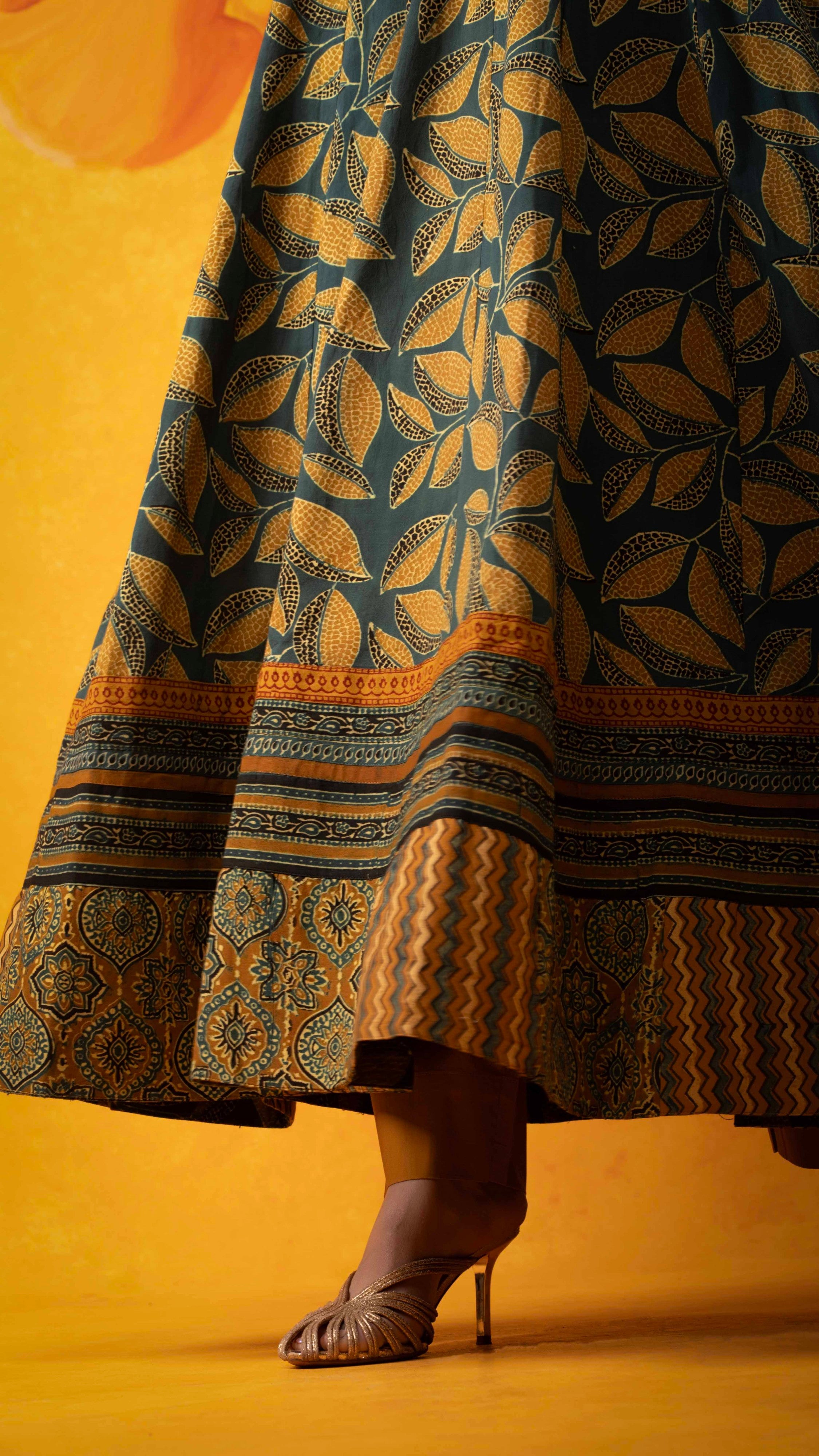 Neerja Ajrakh Kurta