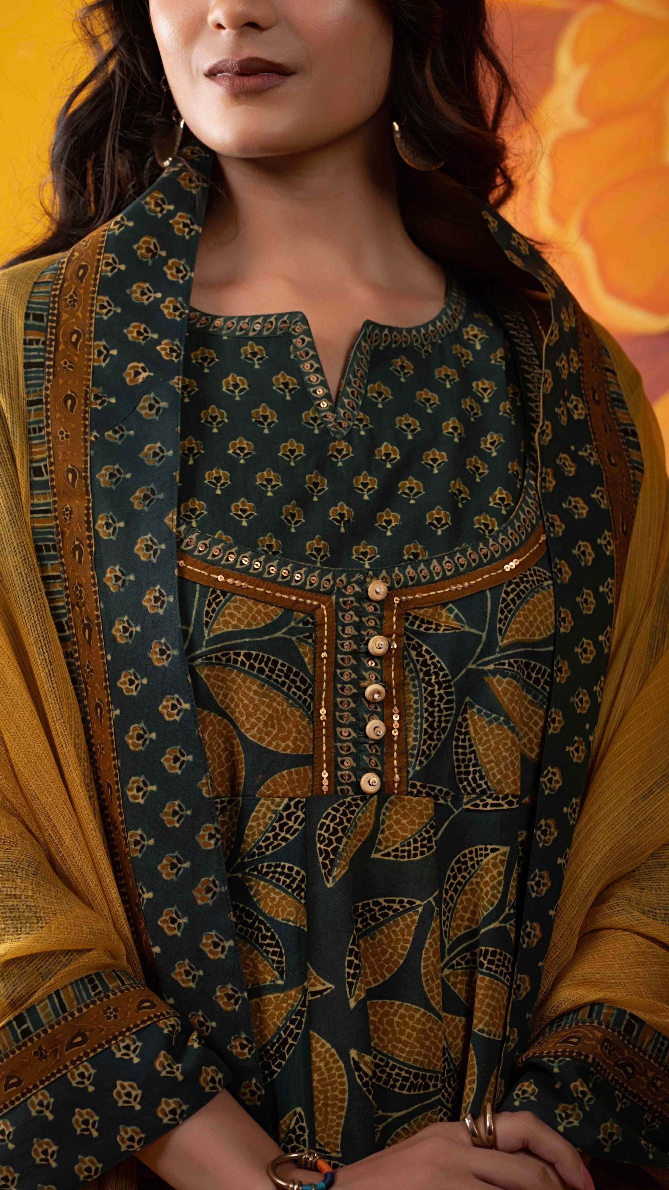 Basantti Kota Doriya Dupatta with Ajrakh borders