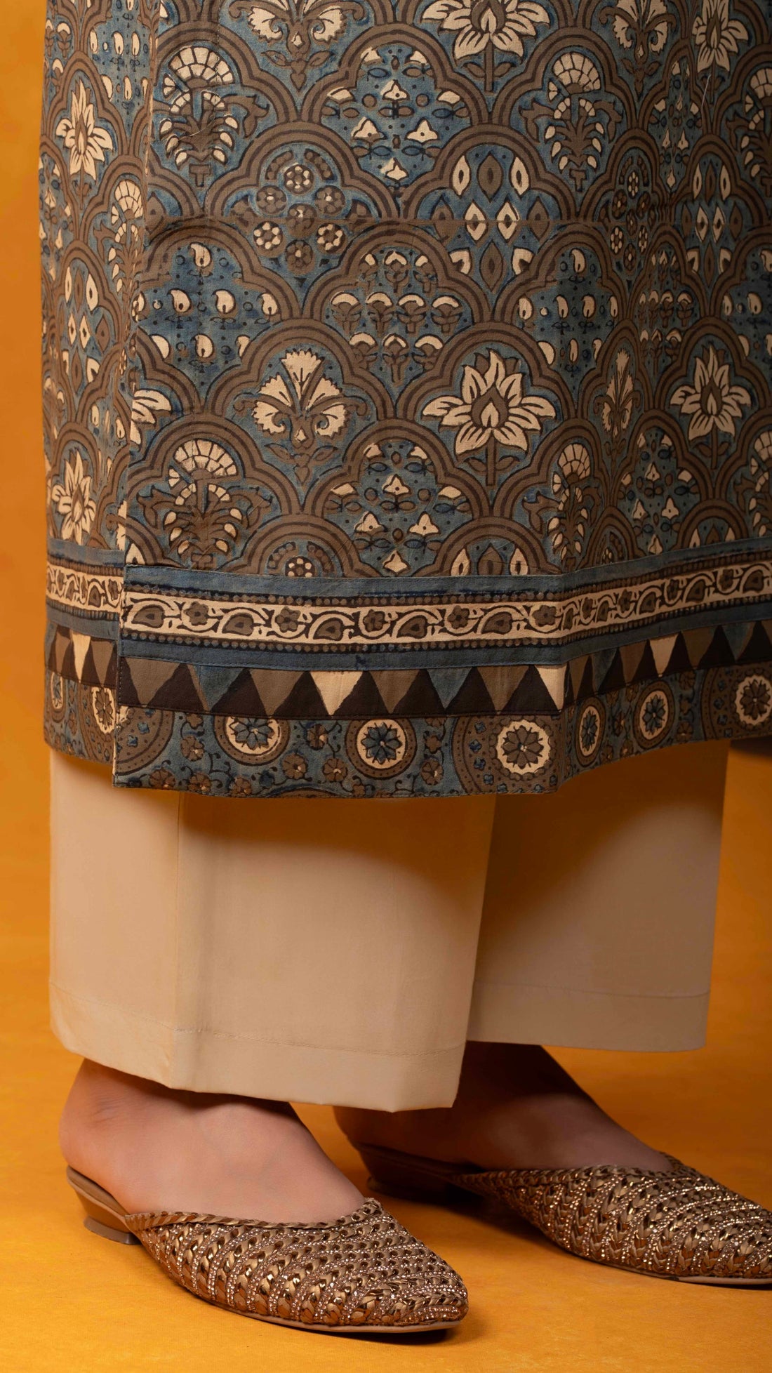 Sharvani Ajrakh Kurta