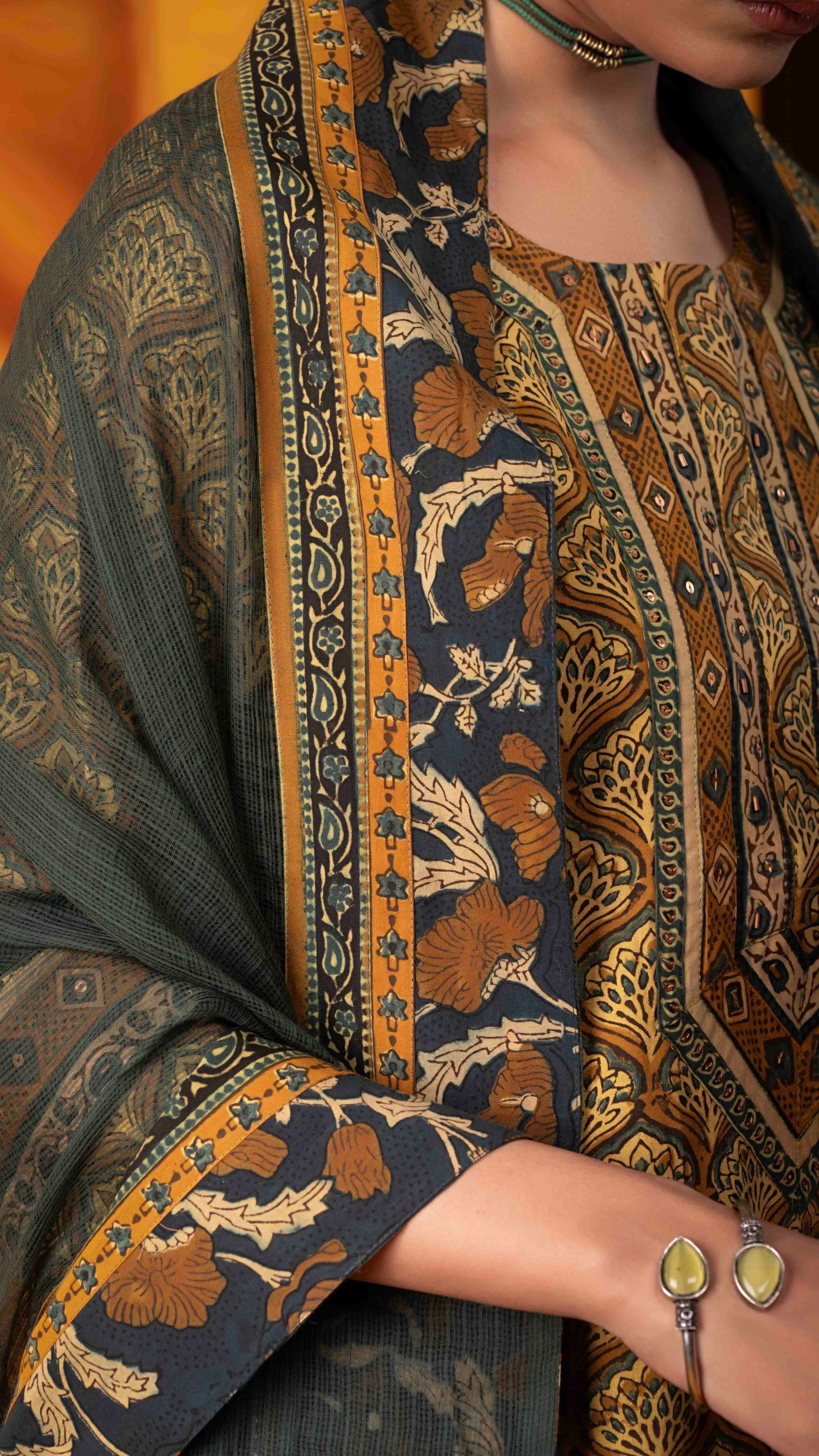 Ariana Kota Doriya Dupatta  with Ajrakh borders
