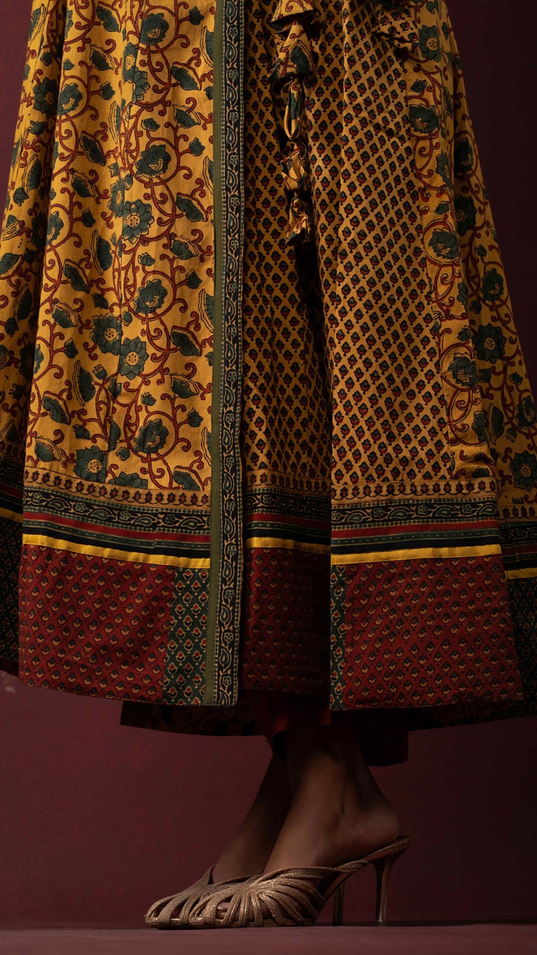 Vamikaa Ajrakh Kurta