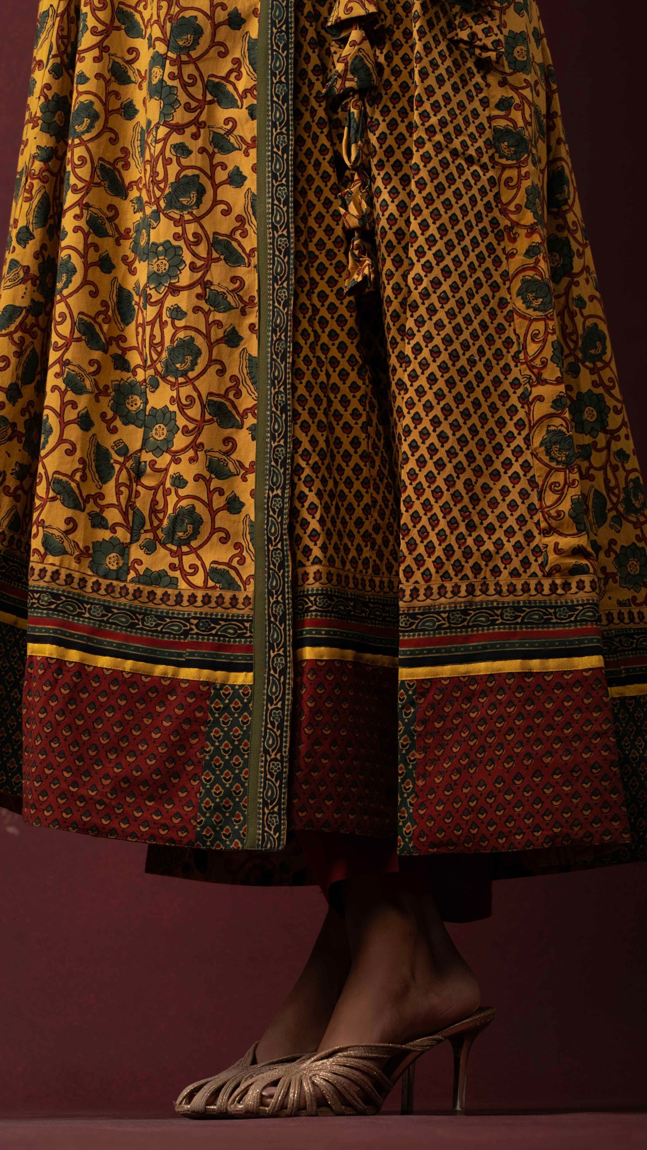 Vamikaa Ajrakh Kurta