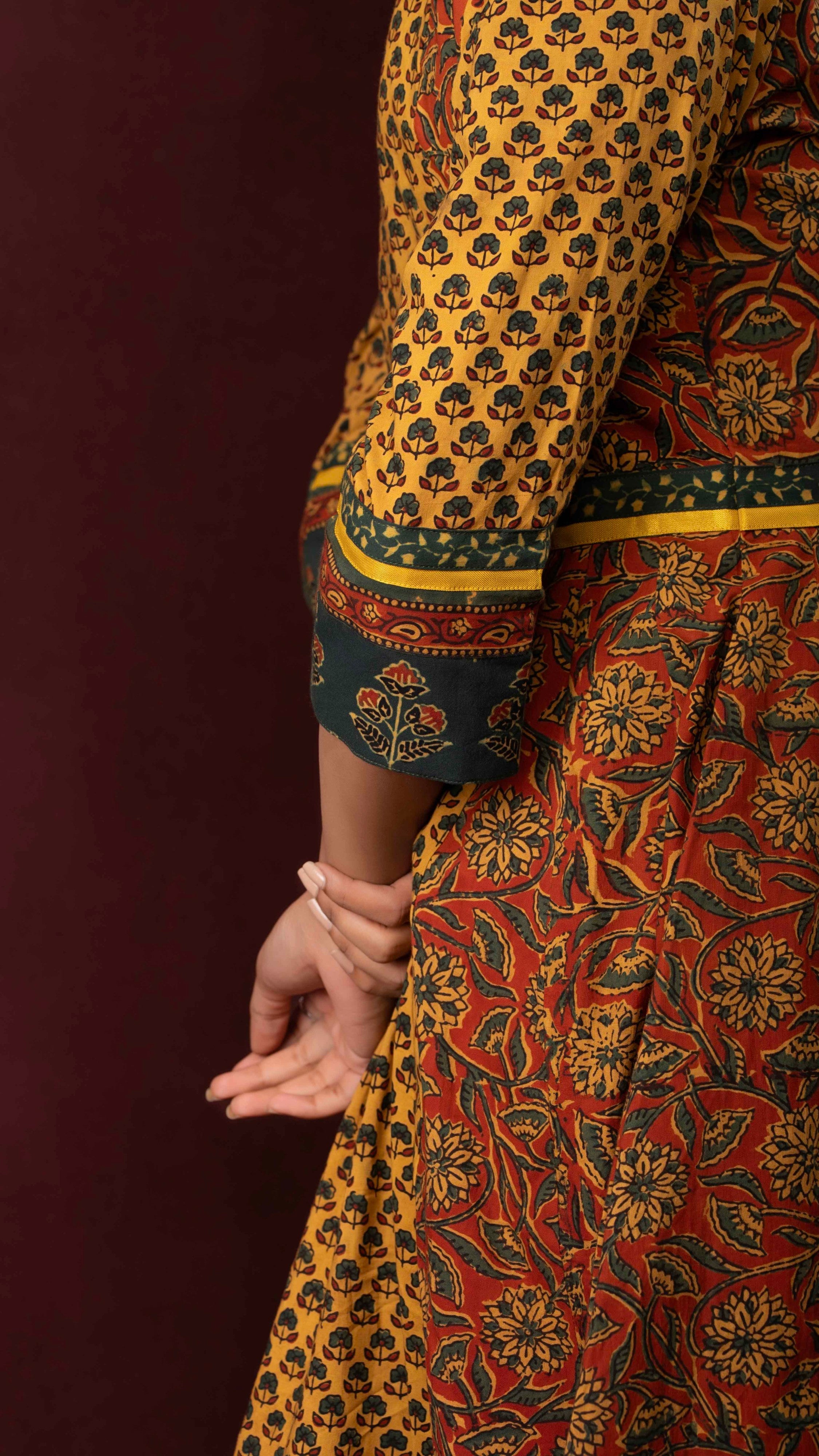 Ravya Ajrakh Kurta