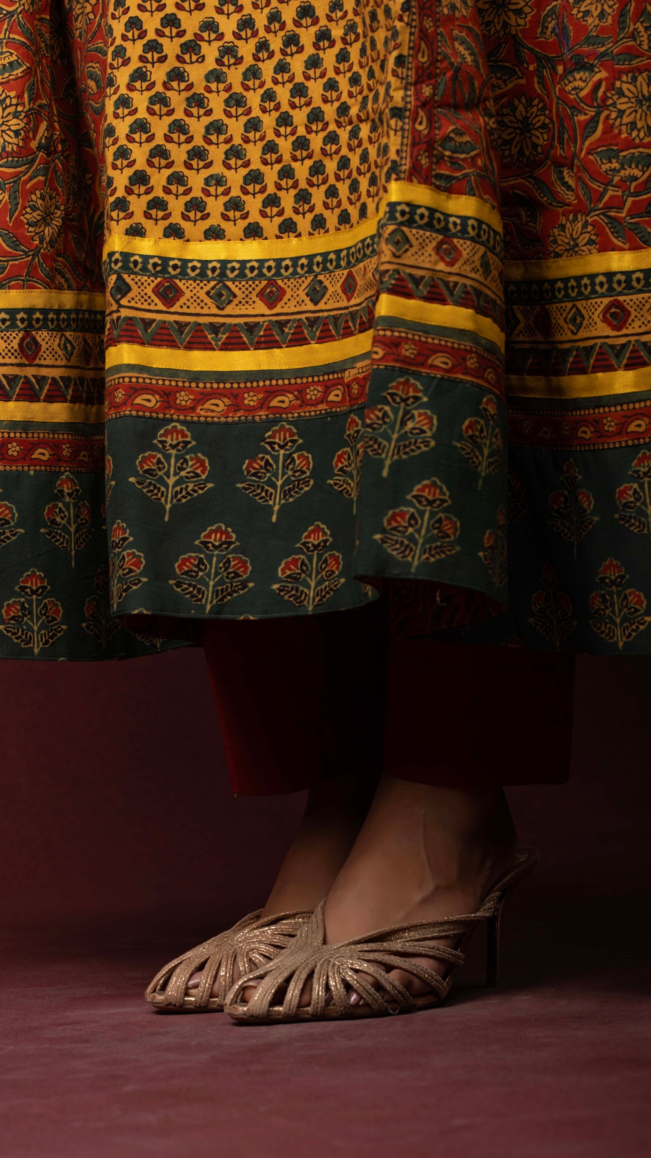Ravya Ajrakh Kurta