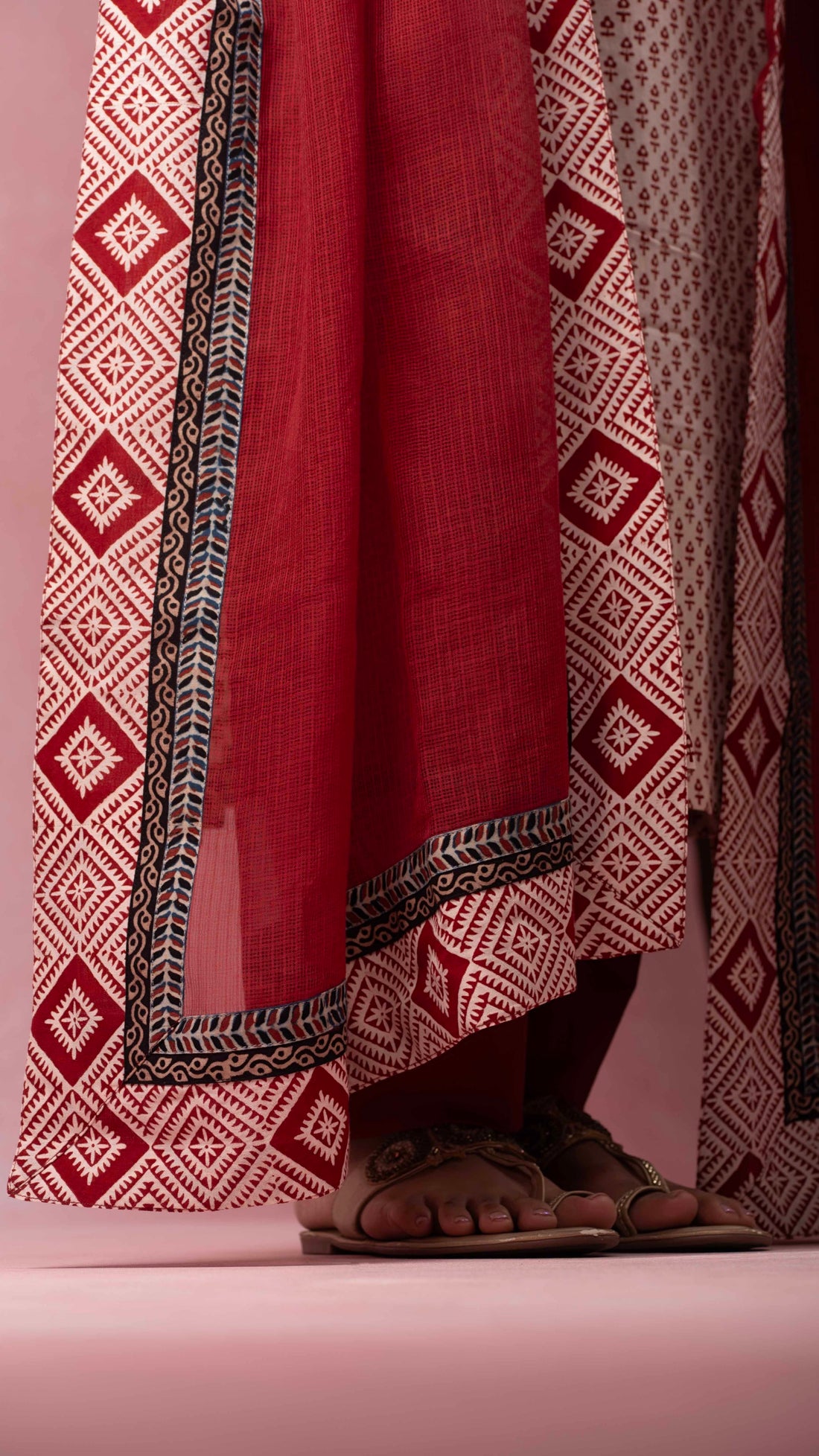 Nasreen Kota Doriya Dupatta with Ajrakh and Bagh borders