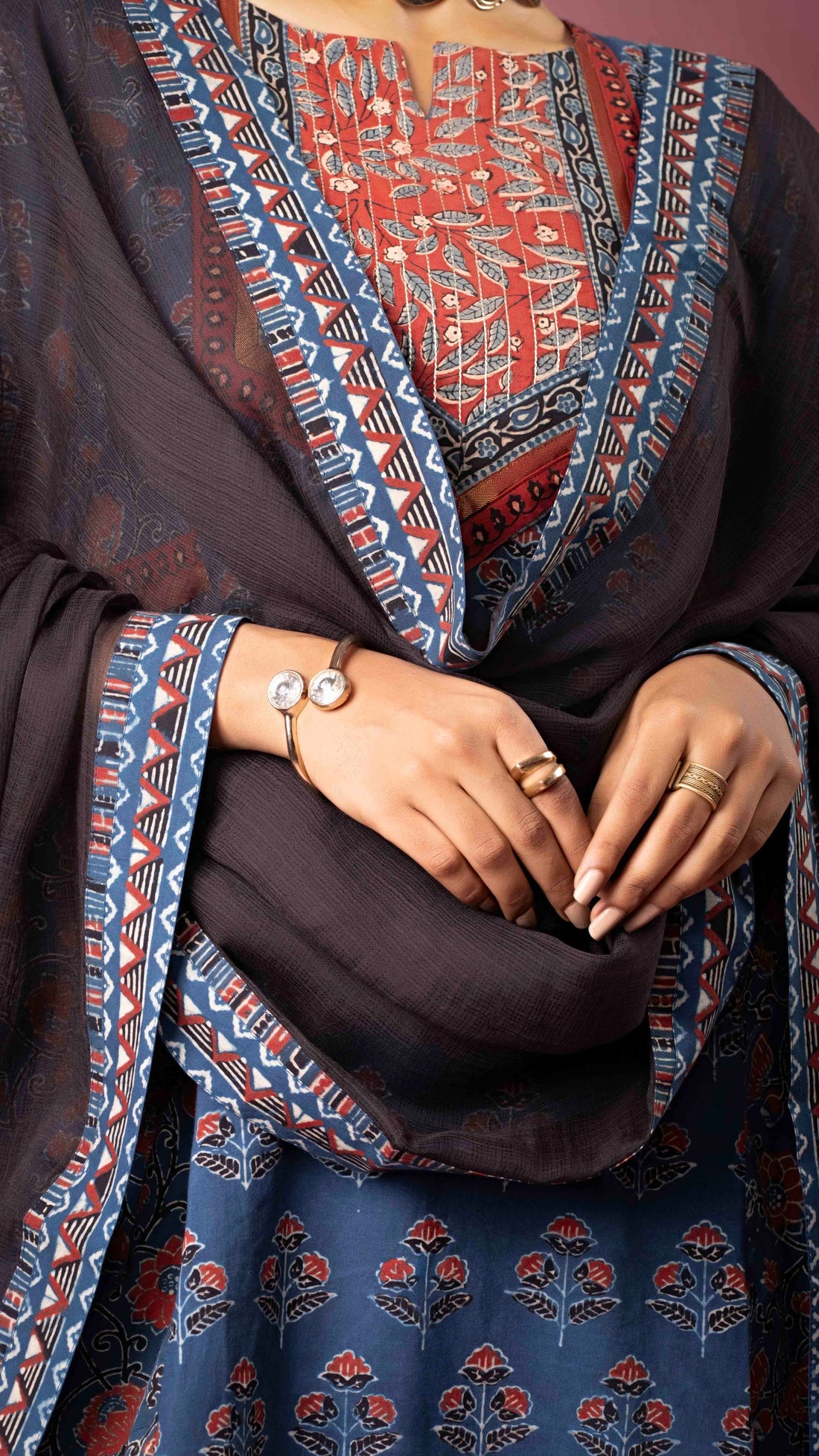 Hasti Kota Doriya Dupatta  with Ajrakh borders