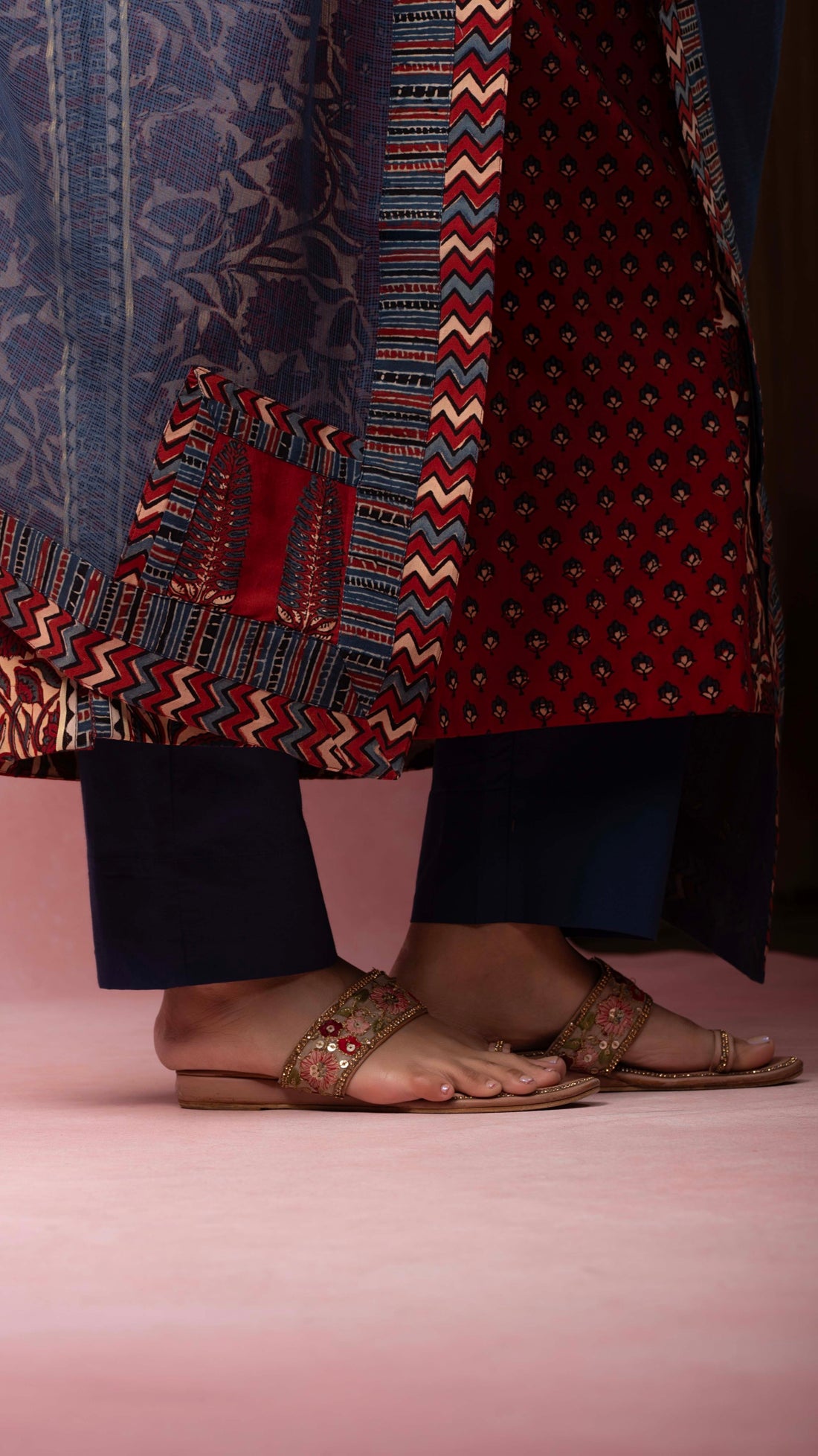 Nazli Kota Doriya Dupatta with Ajrakh borders