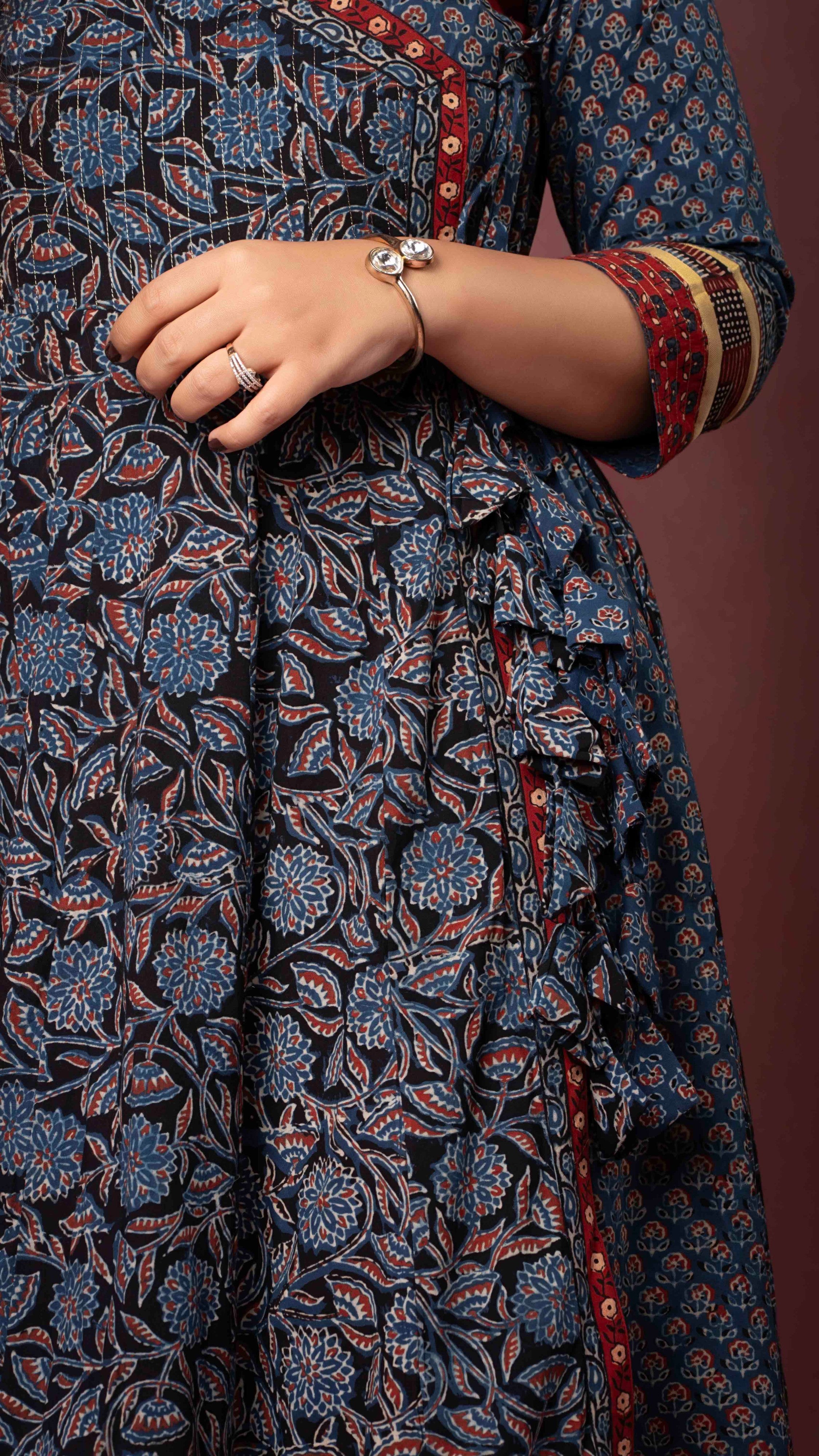 Eshika Ajrakh Kurta