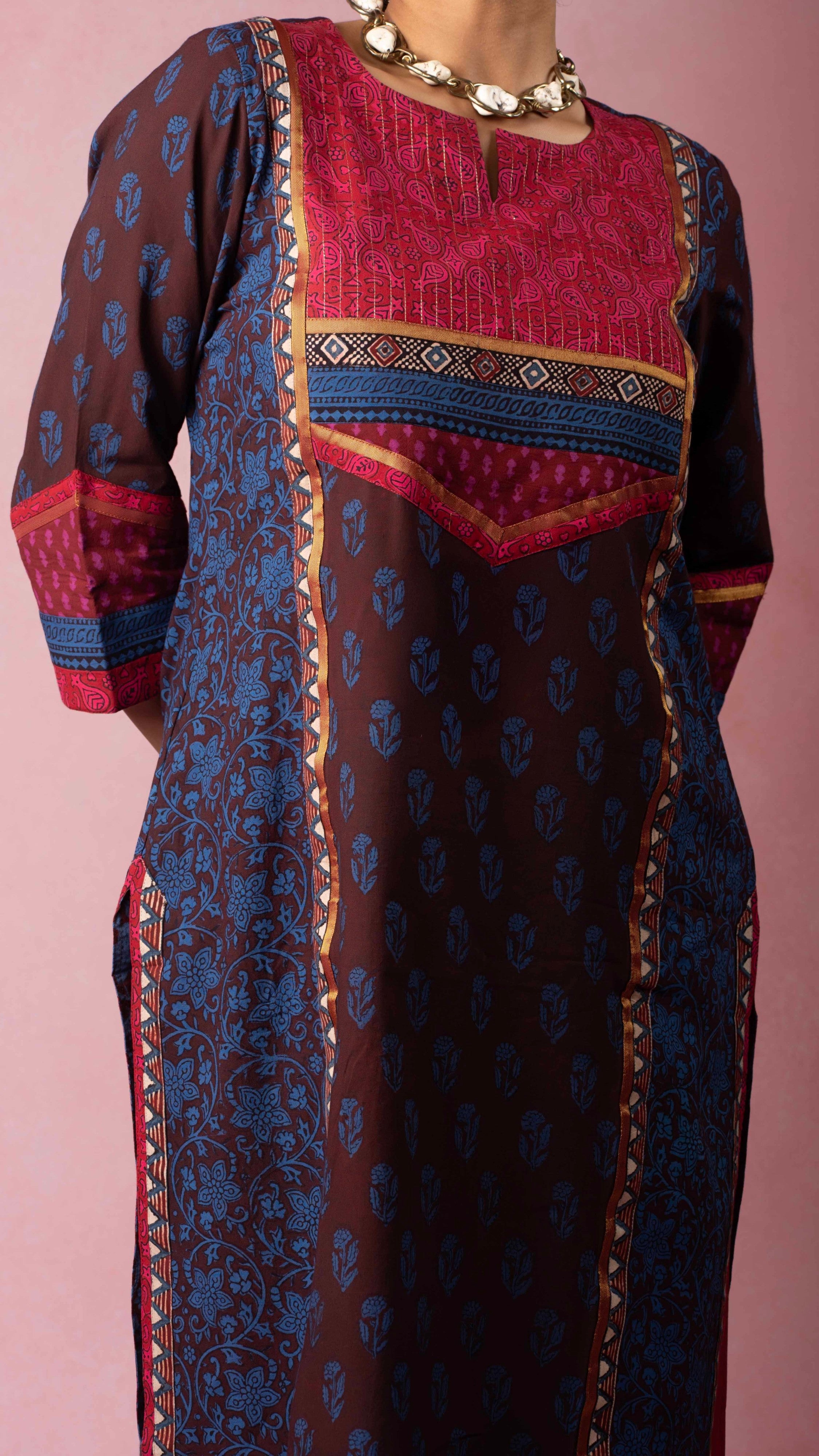 Aaru Bagh Kurta