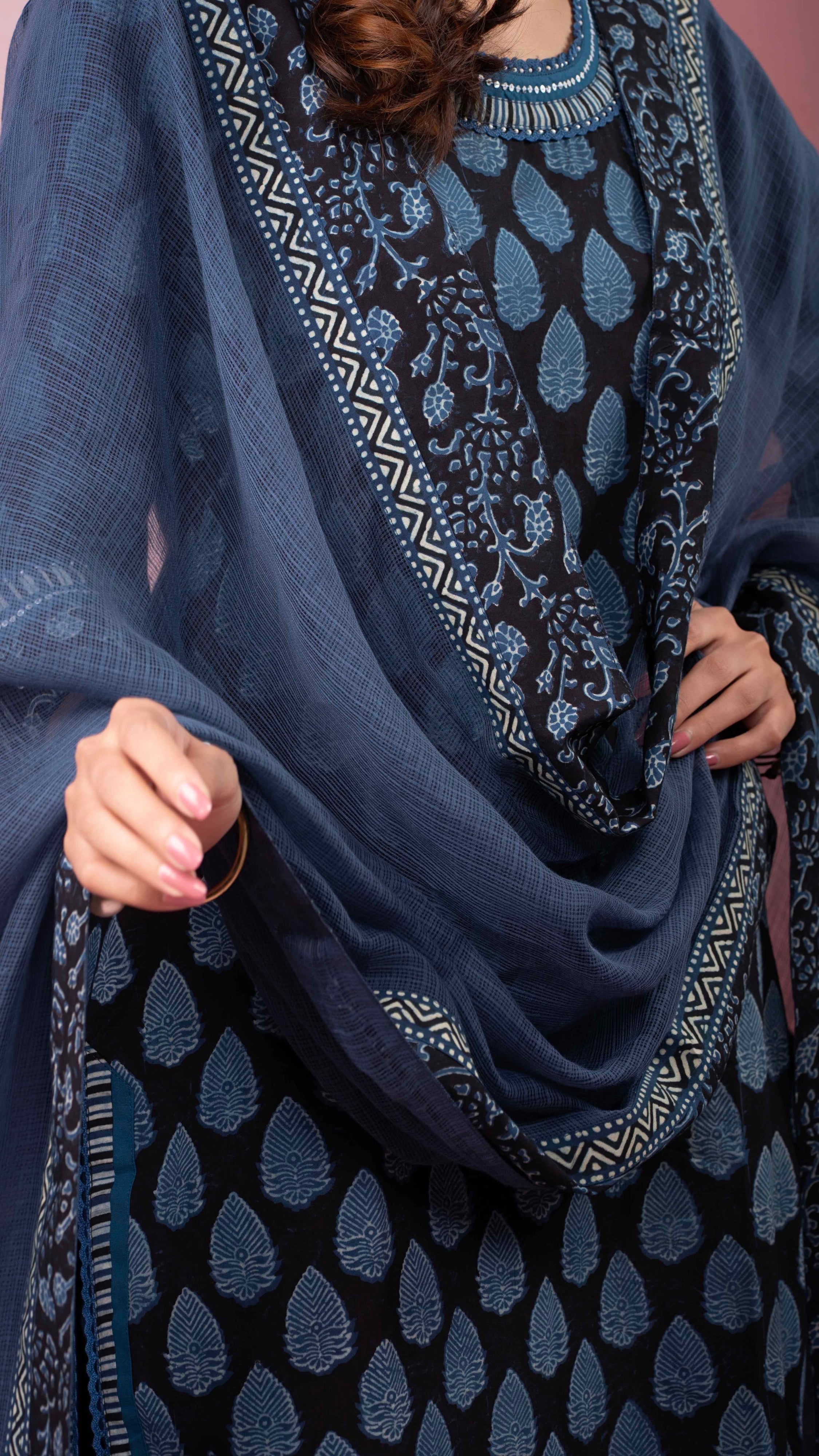 Afreen Kota Doriya Dupatta with Ajrakh and Bagh borders