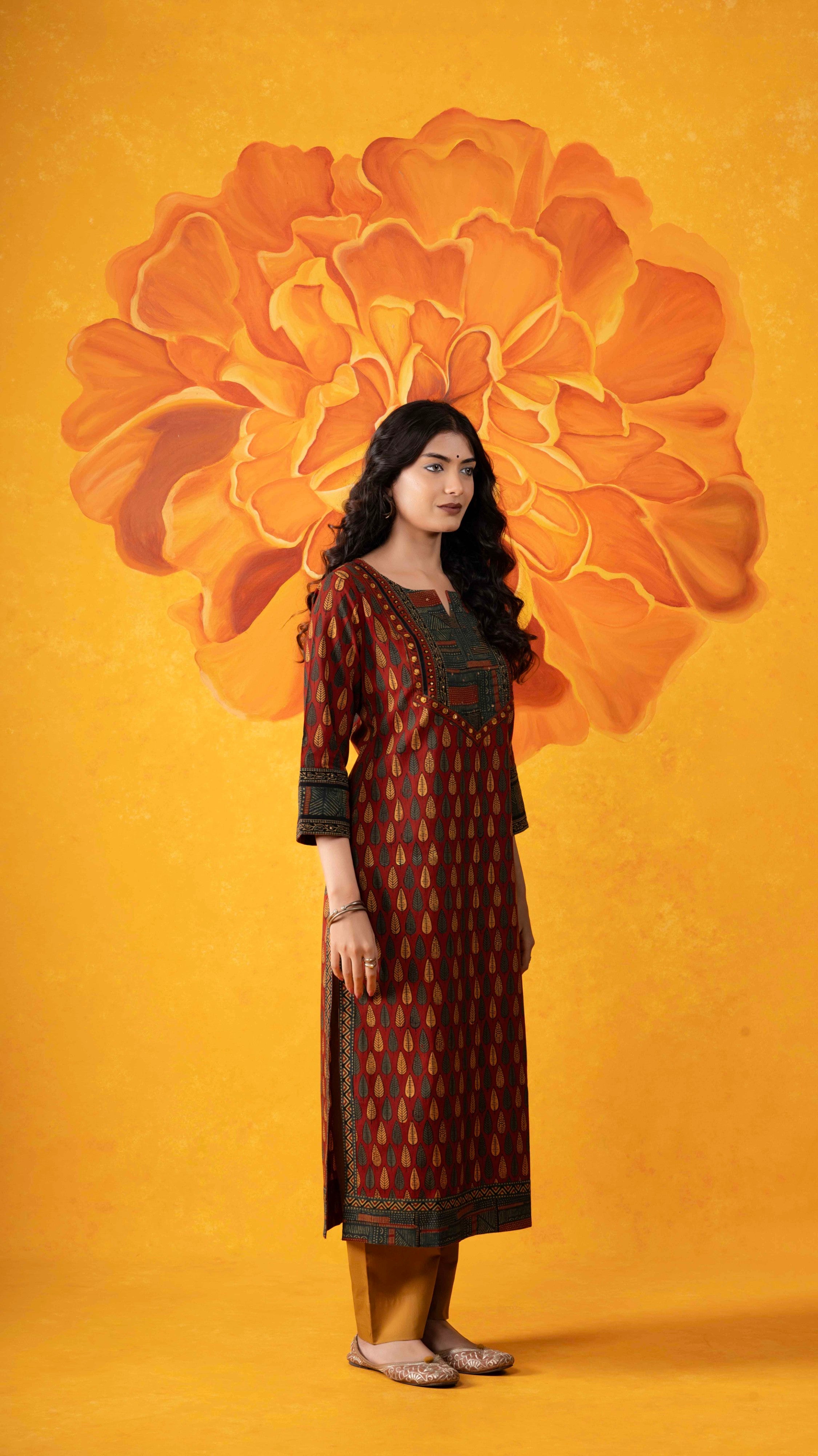 Vaani Ajrakh Kurta