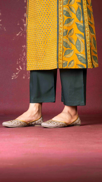 Green palazzo pant with pockets