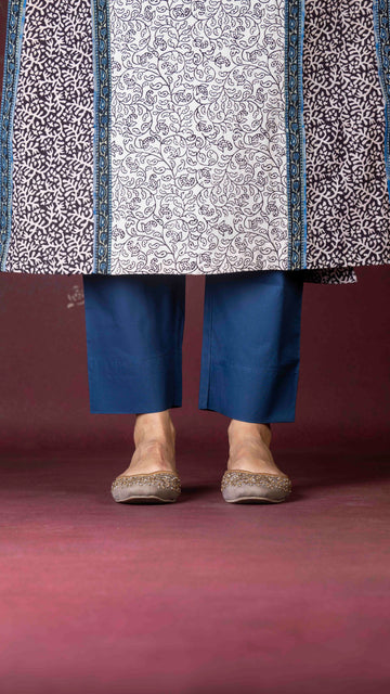 Indigo Blue straight pant with pockets