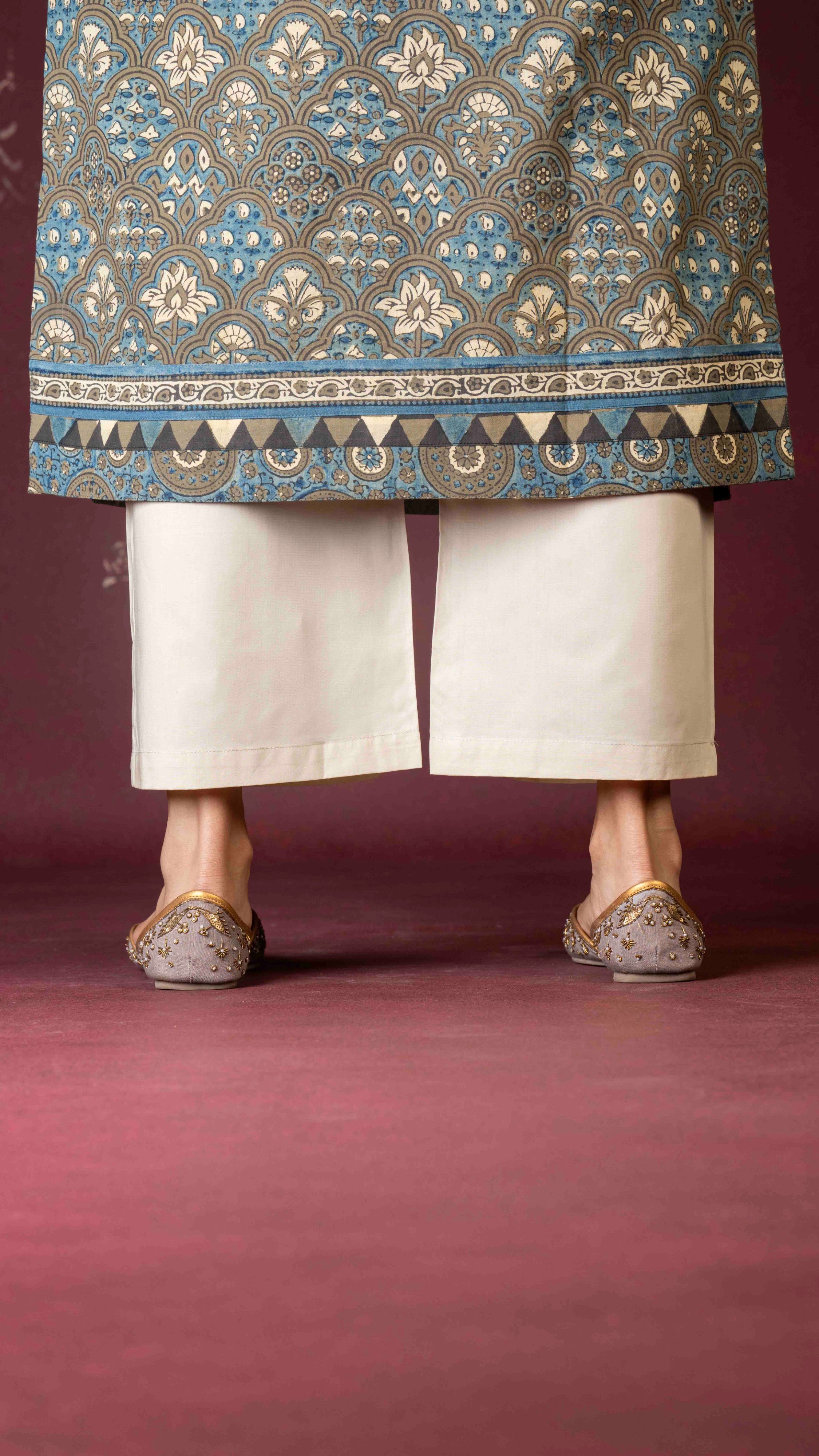 Beige palazzo pant with pockets