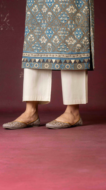 Beige palazzo pant with pockets