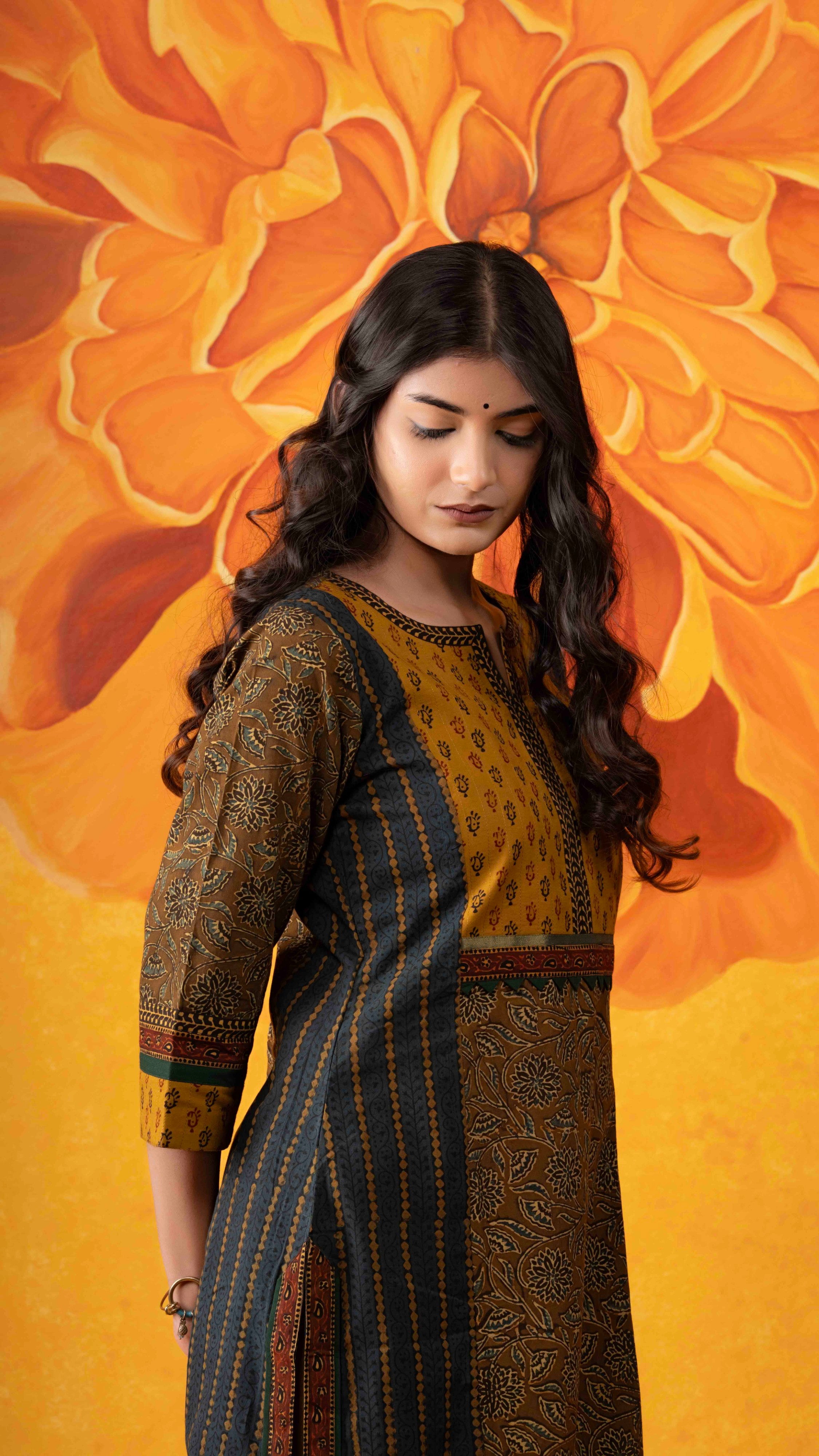Varini Ajrakh Kurta