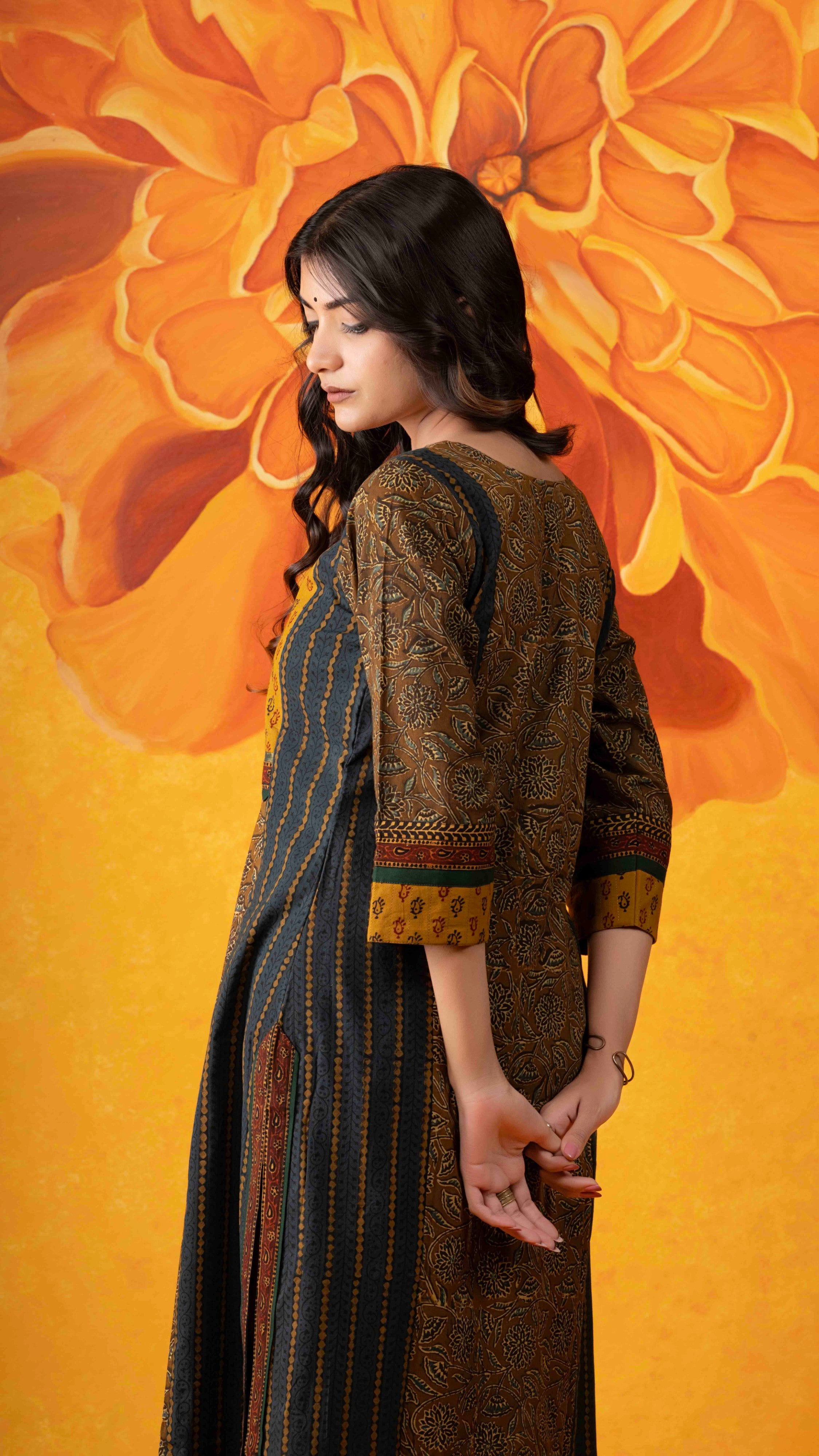 Varini Ajrakh Kurta