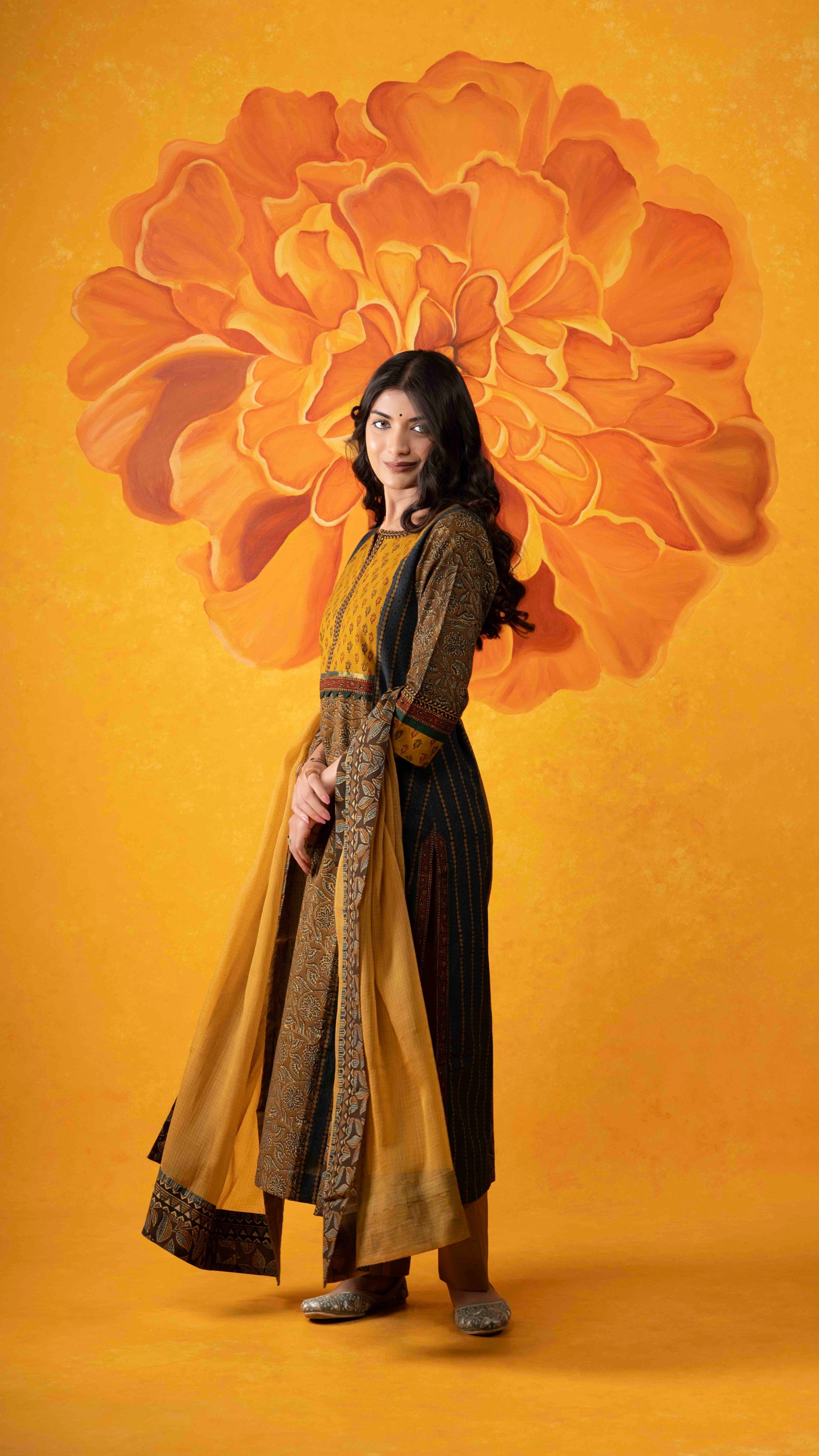 Saaj Kota Doriya Dupatta  with Ajrakh borders