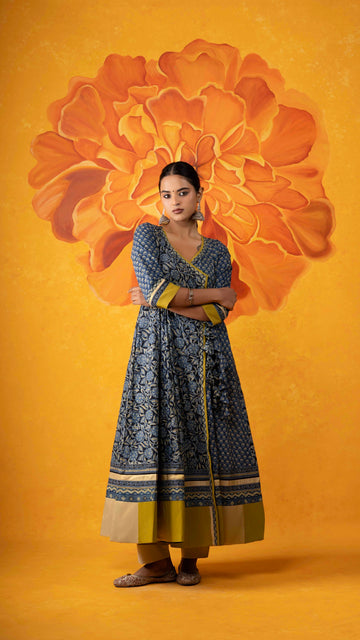 Vasudha Ajrakh Kurta