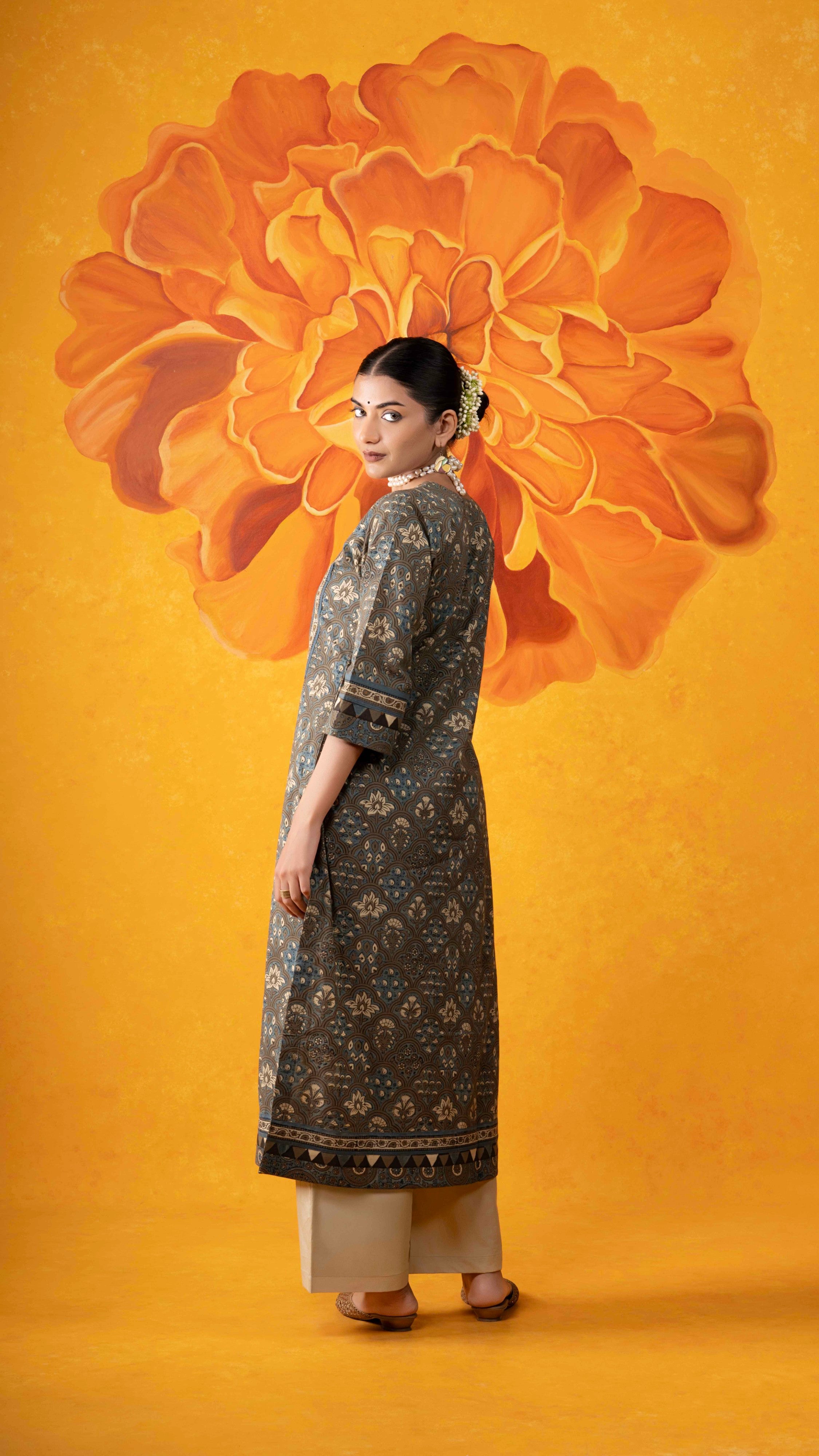 Sharvani Ajrakh Kurta