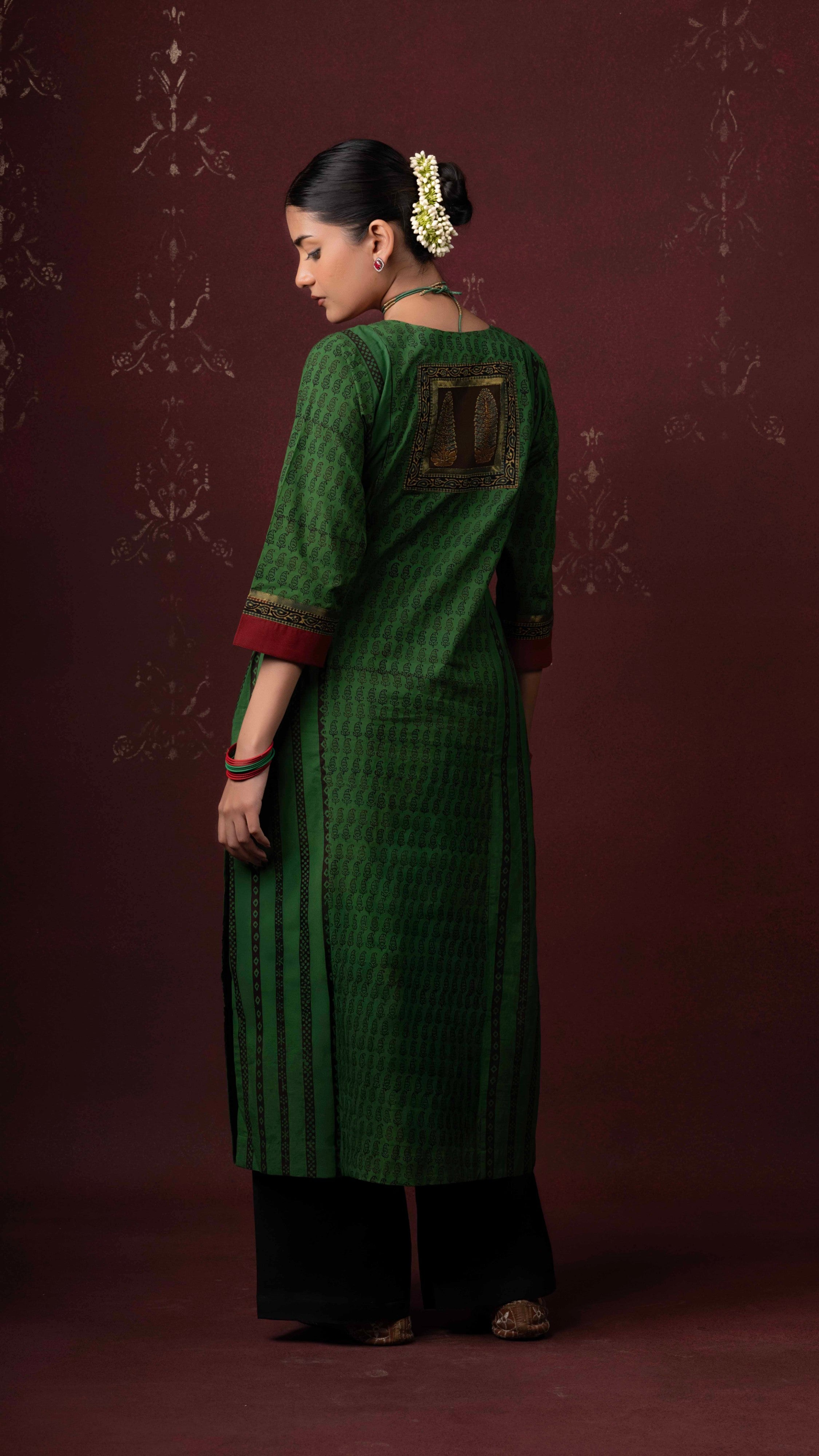 Ishira Bagh  Kurta