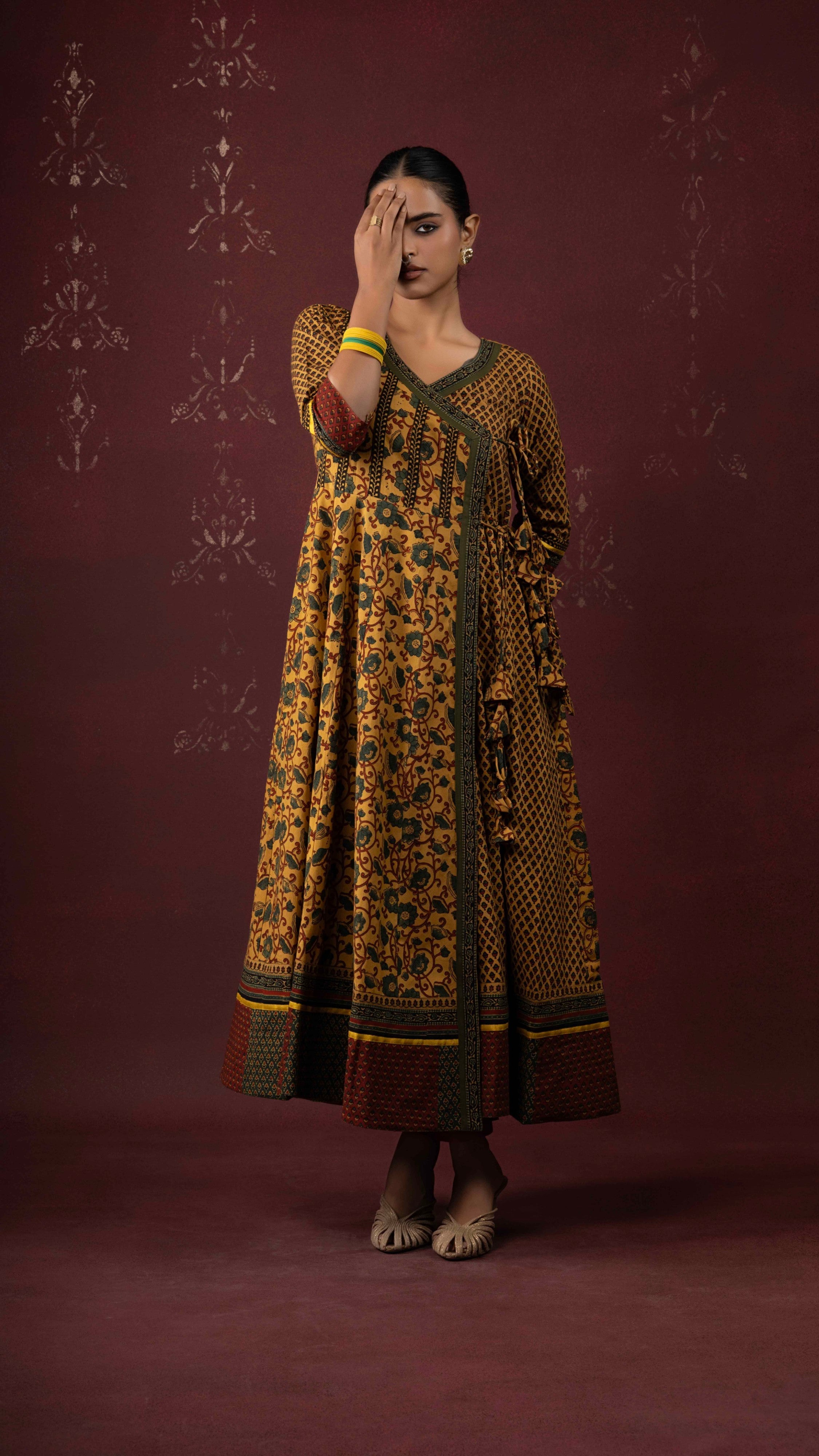 Vamikaa Ajrakh Kurta