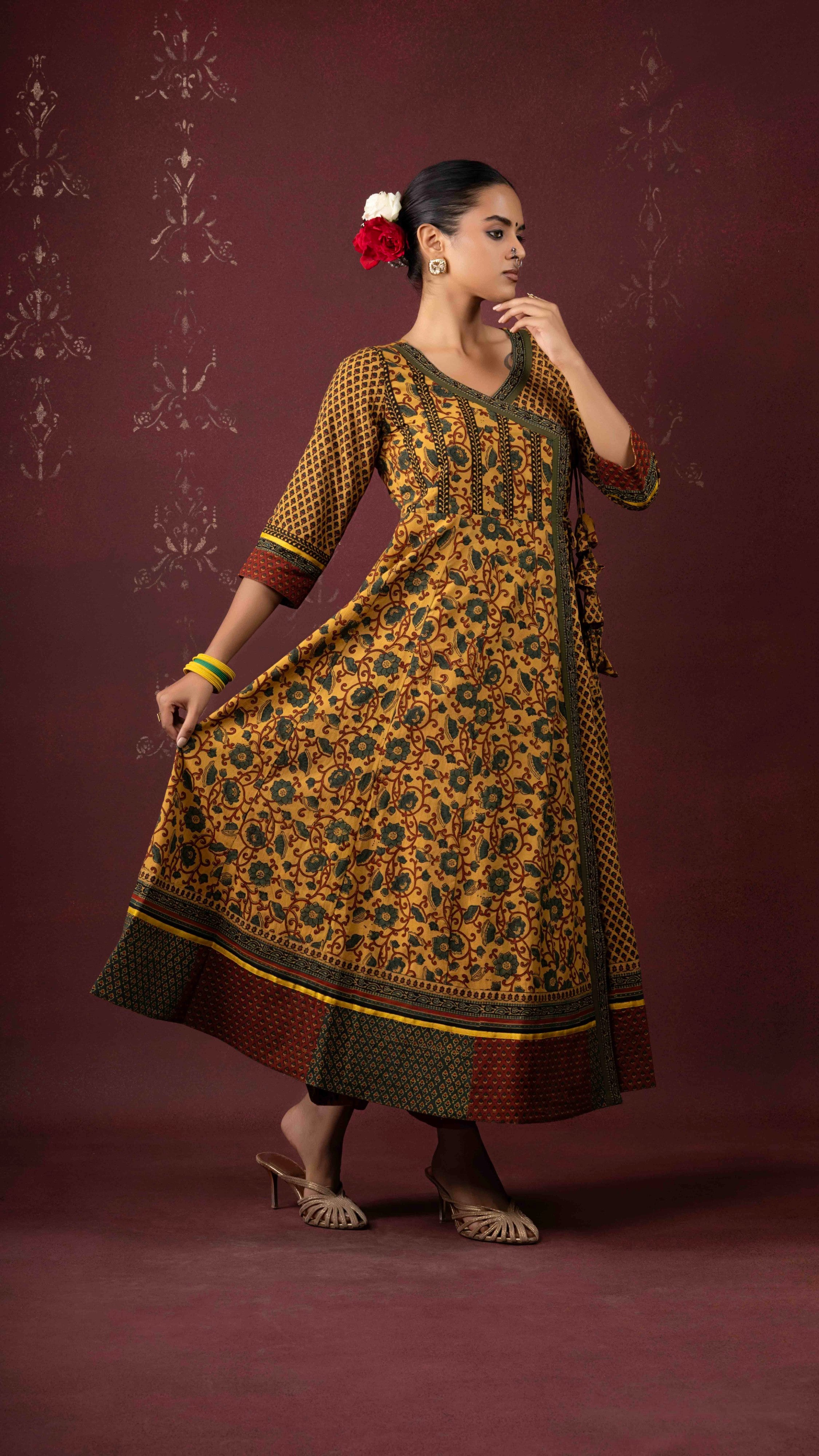 Vamikaa Ajrakh Kurta