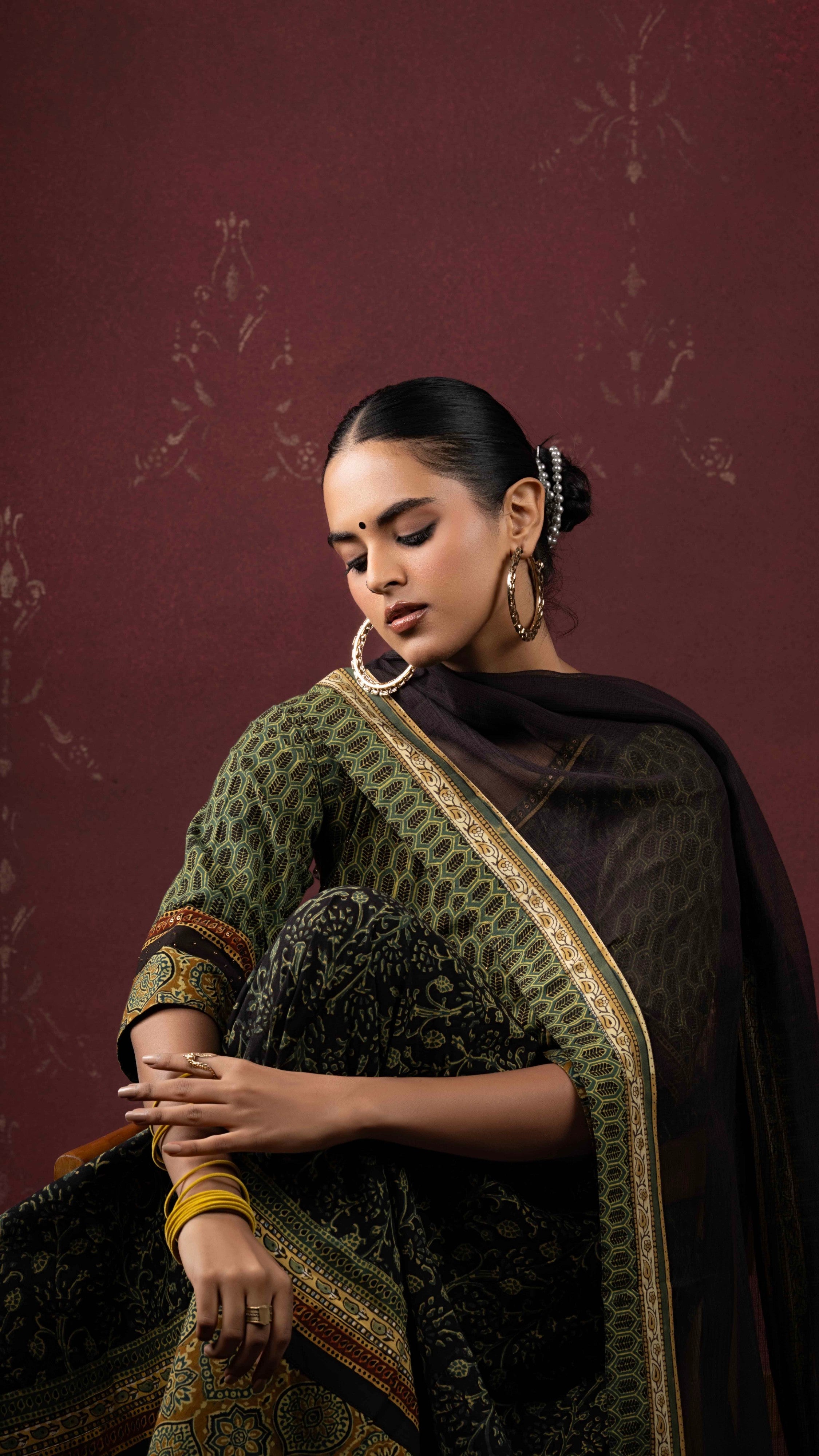 Malti Kota Doriya Dupatta  with Ajrakh borders