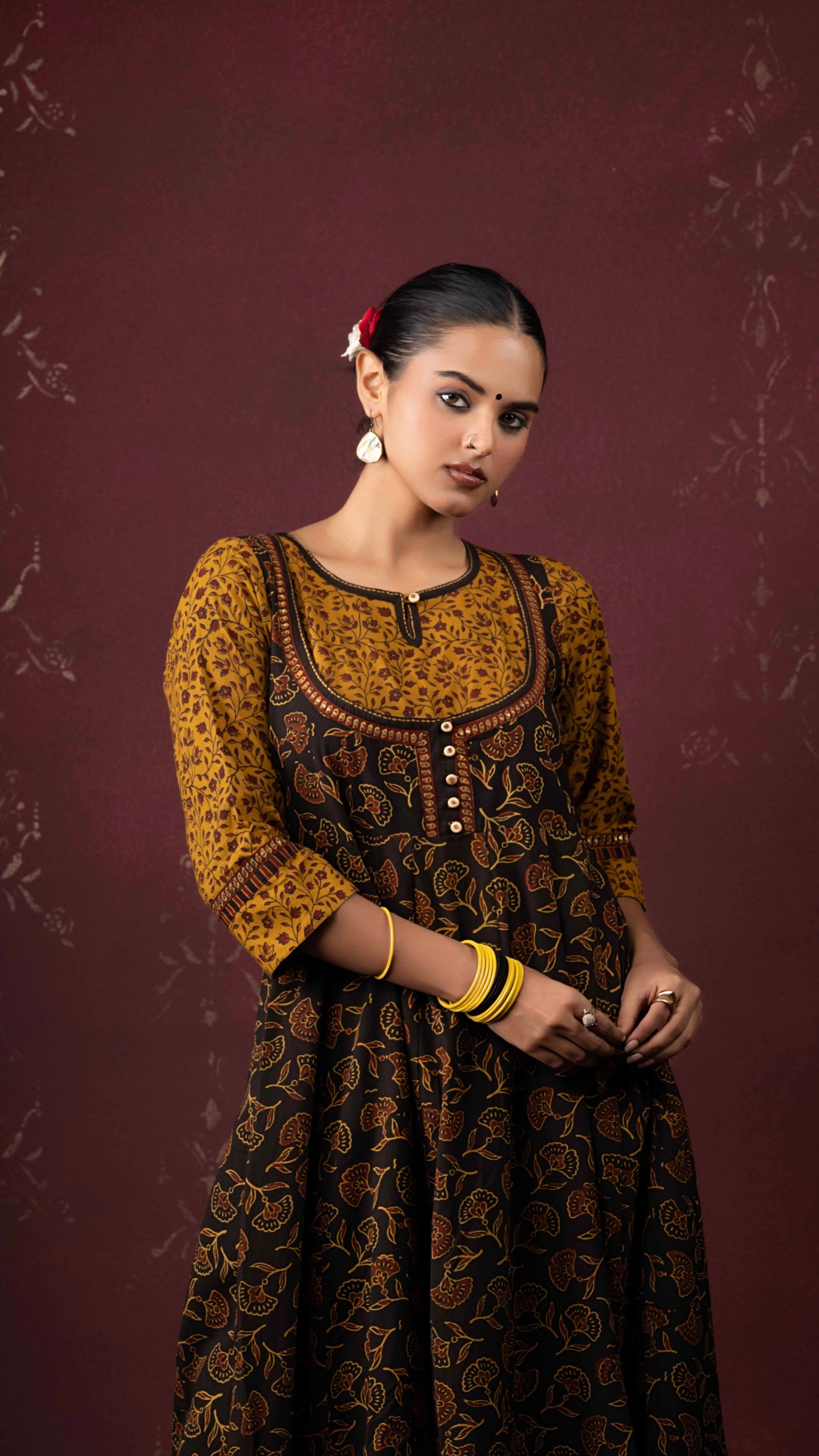 Varnyaa Ajrakh Kurta