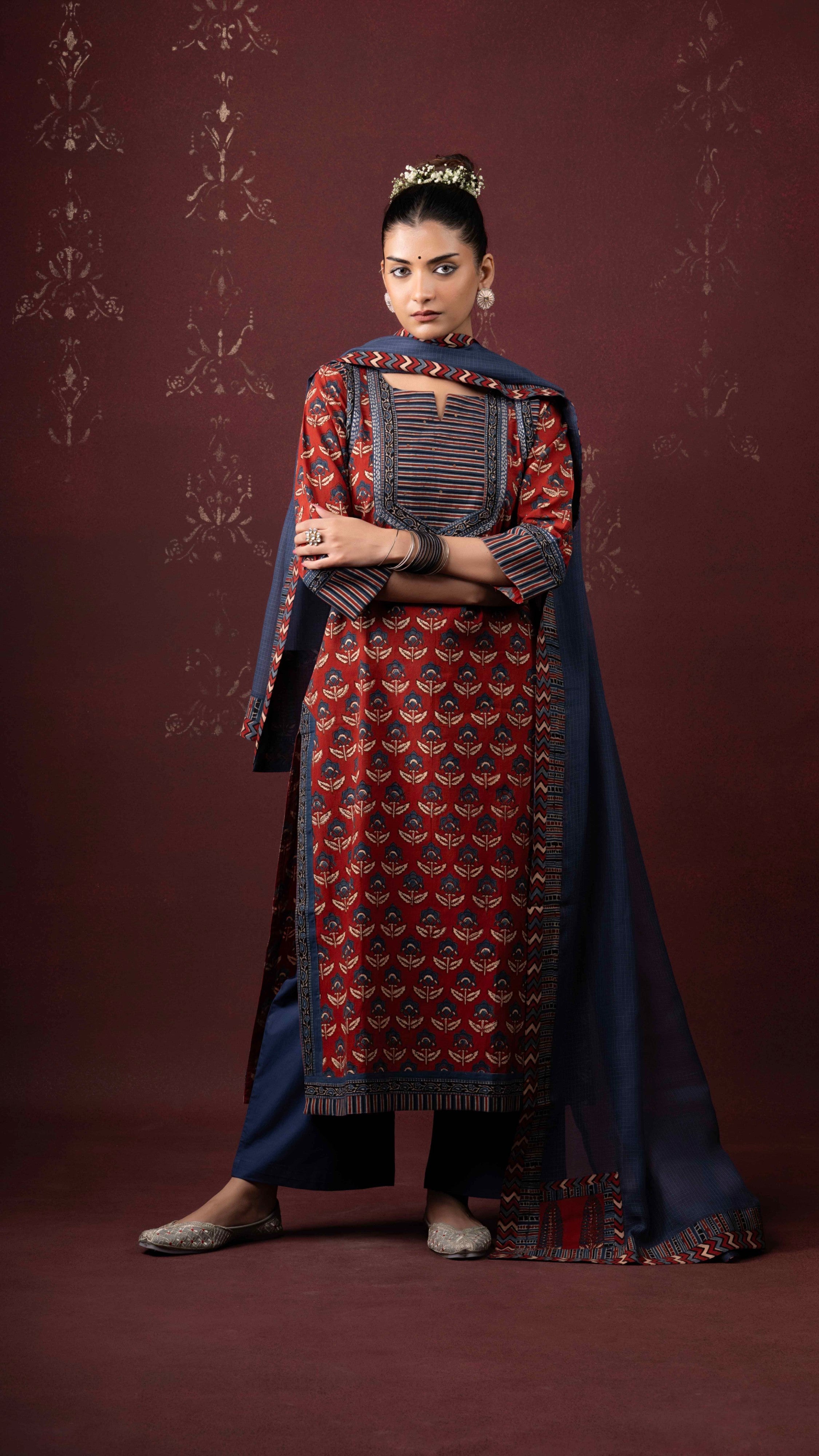 Samvii Ajrakh Kurta