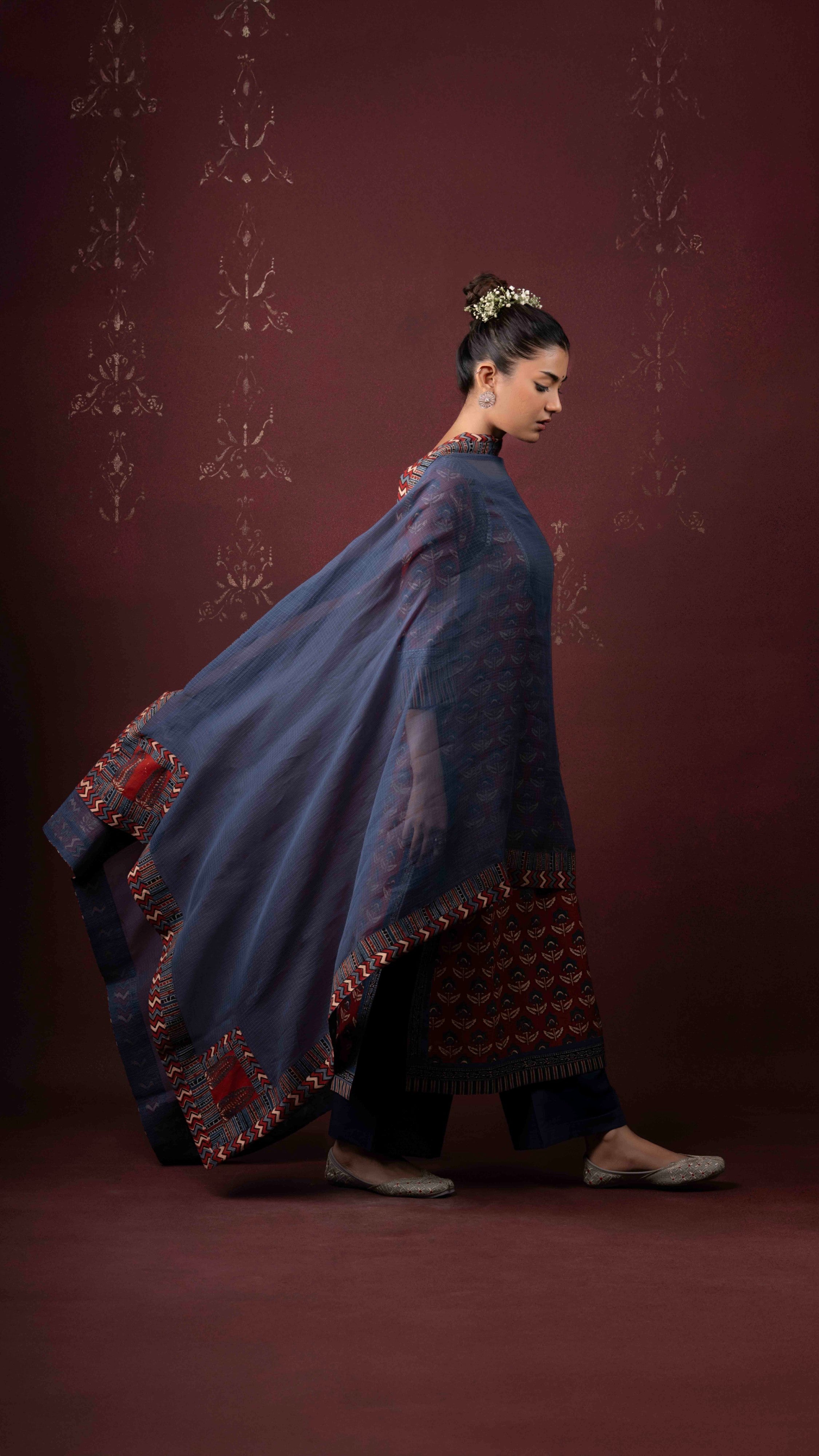 Nazli Kota Doriya Dupatta with Ajrakh borders