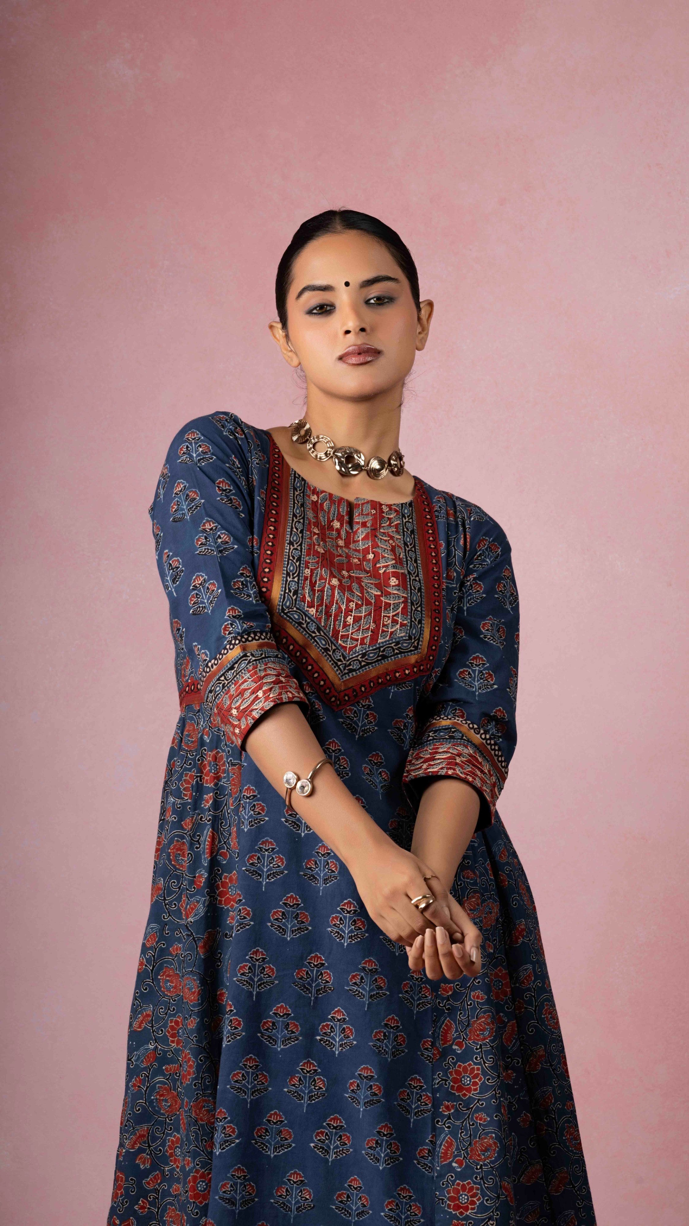 Suhani Ajrakh Kurta