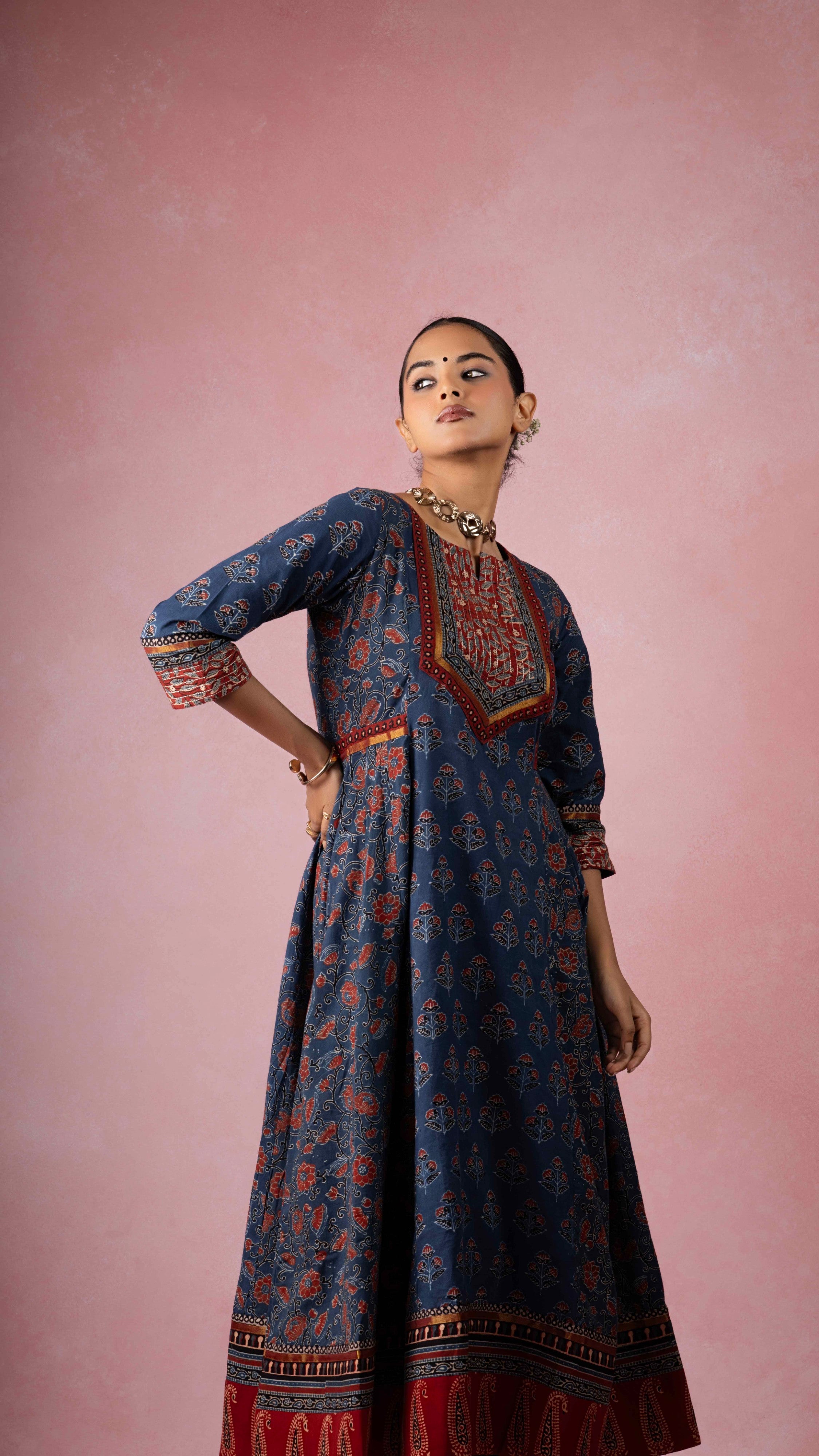 Suhani Ajrakh Kurta