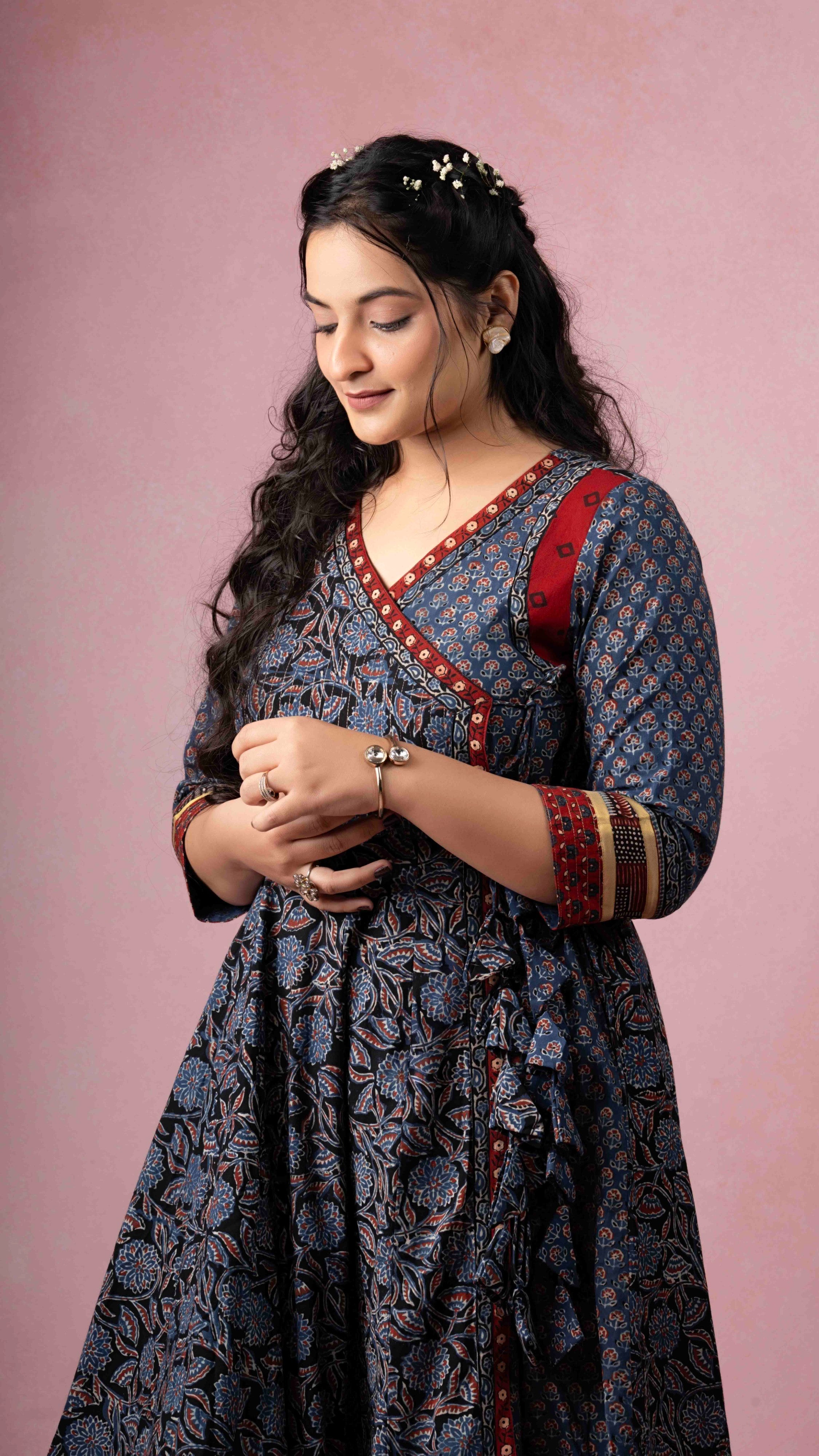 Eshika Ajrakh Kurta