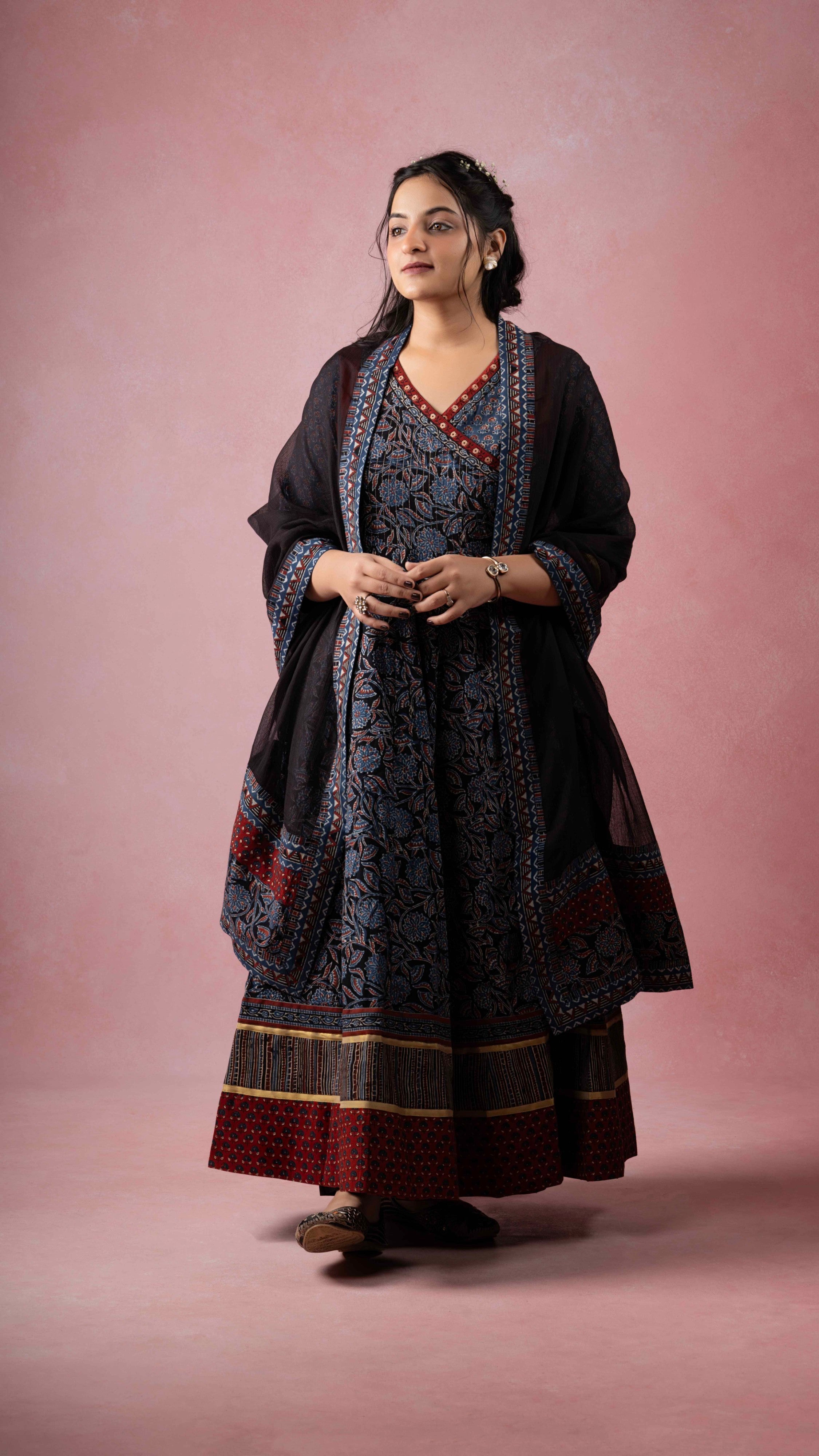 Eshika Ajrakh Kurta