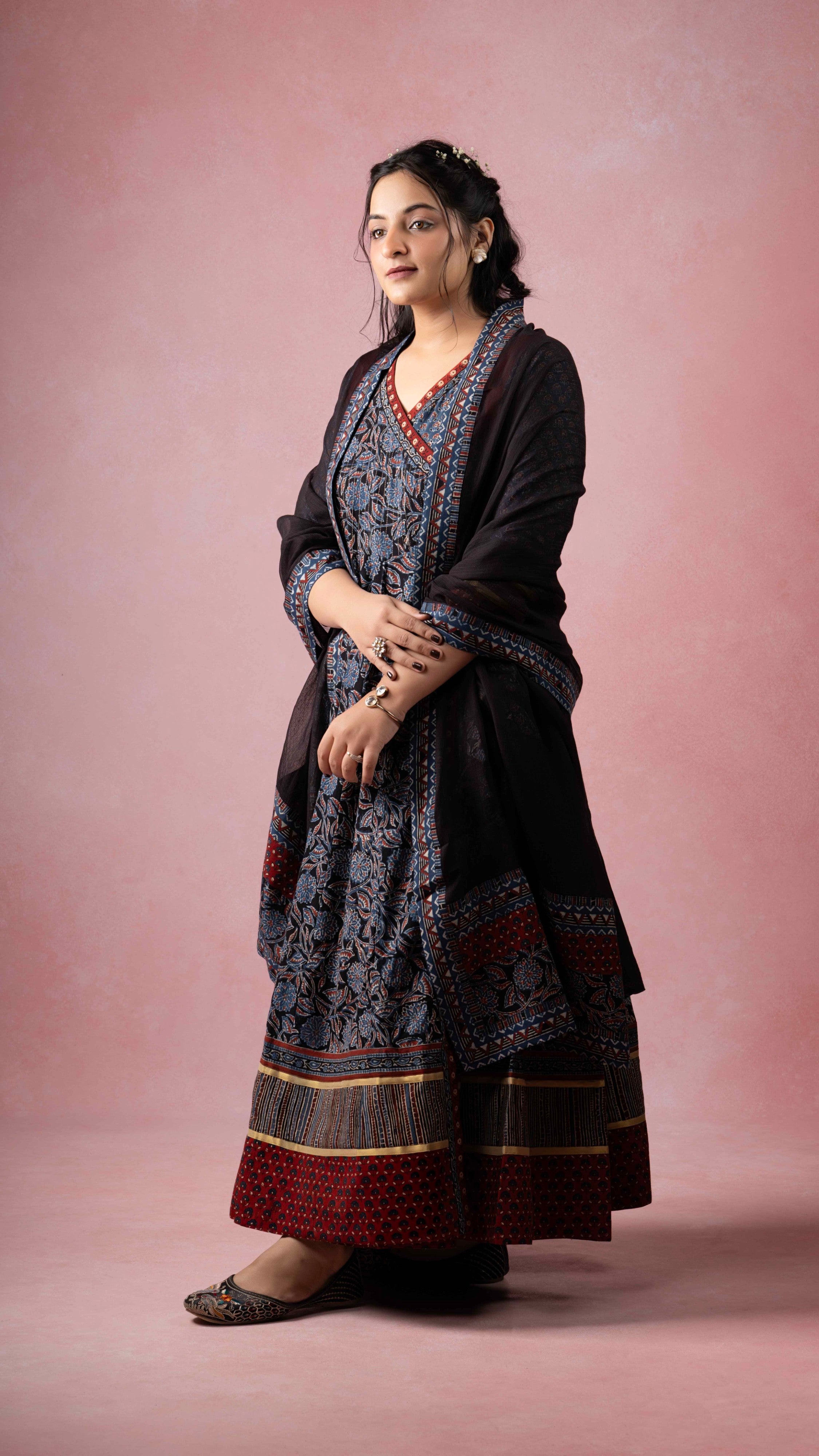 Eshika Ajrakh Kurta