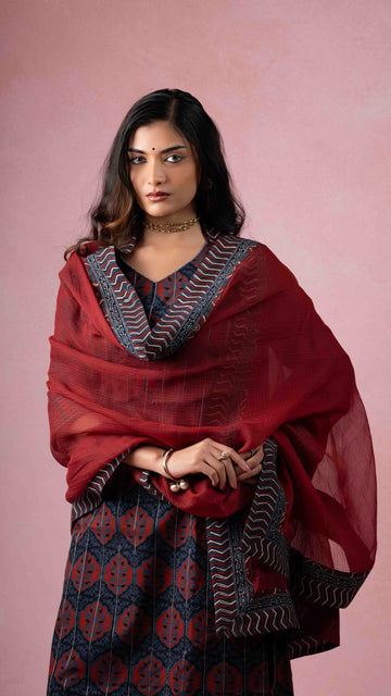 Mahru Kota Doriya Dupatta with Ajrakh borders