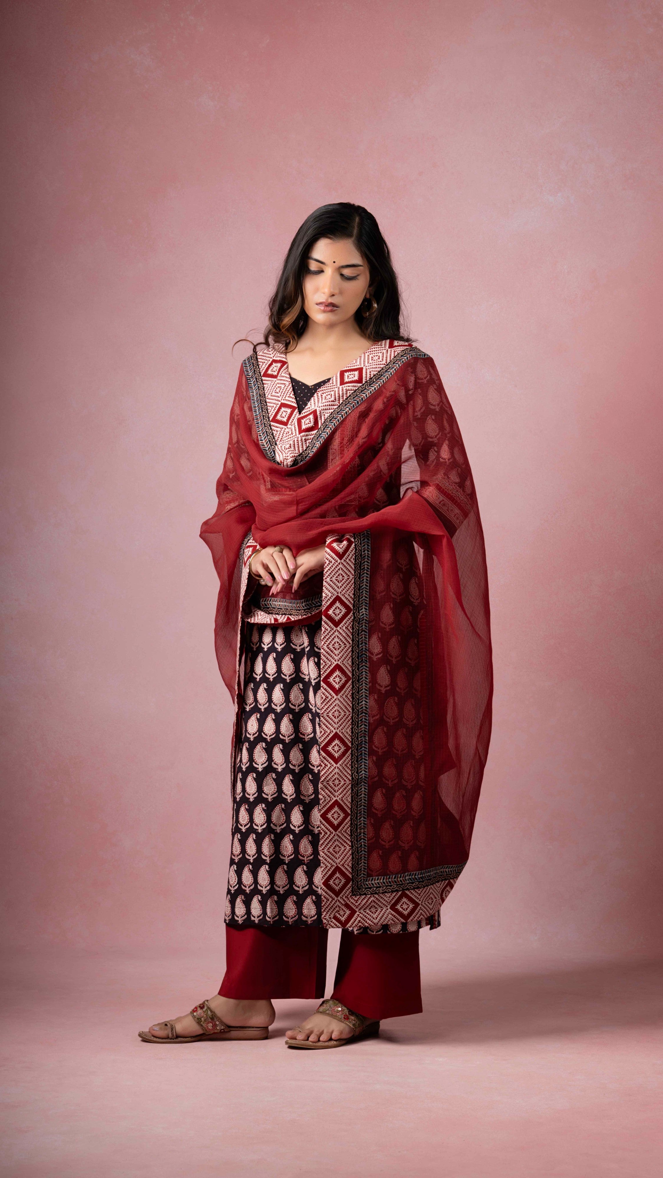 Nasreen Kota Doriya Dupatta with Ajrakh and Bagh borders